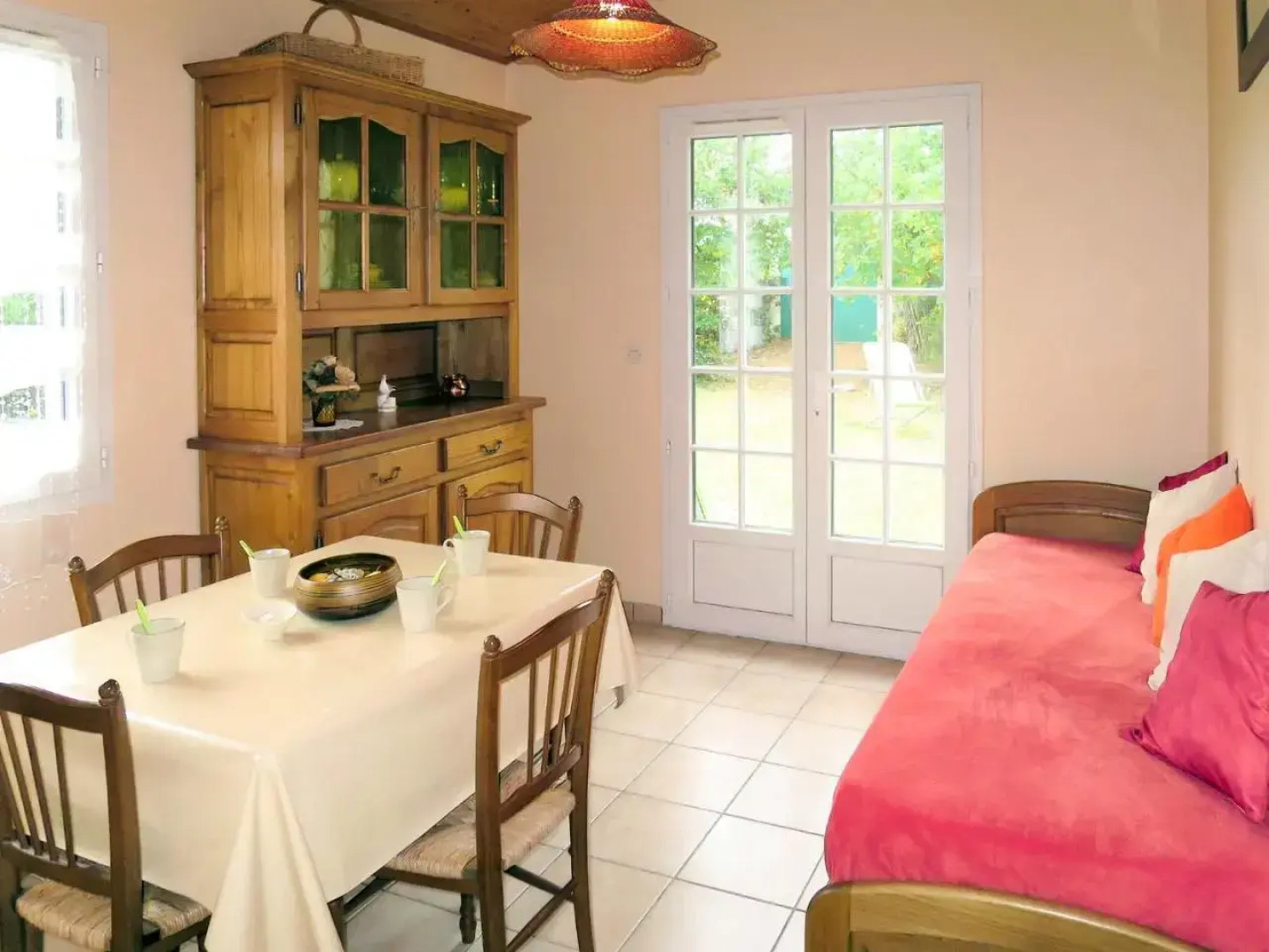 Holiday Home La Bruyère - MVT220