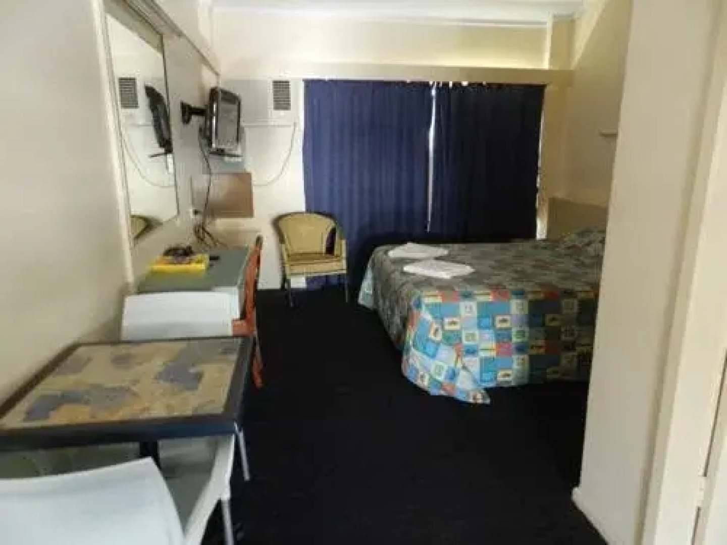 Castle Court Motor Inn