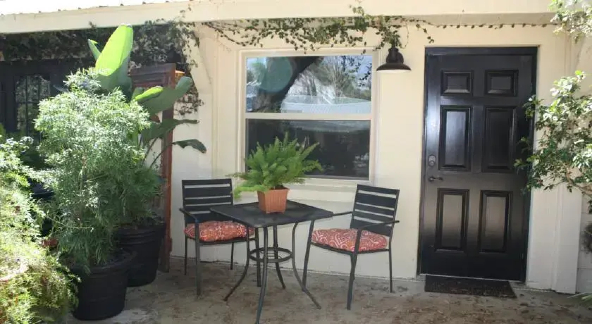 The Nest on Lake Weir