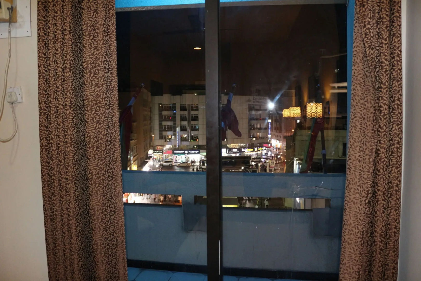 Grand Sina Hotel