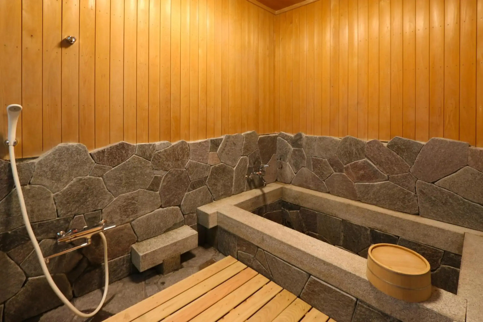 Beppu Onsen Beppu Showaen