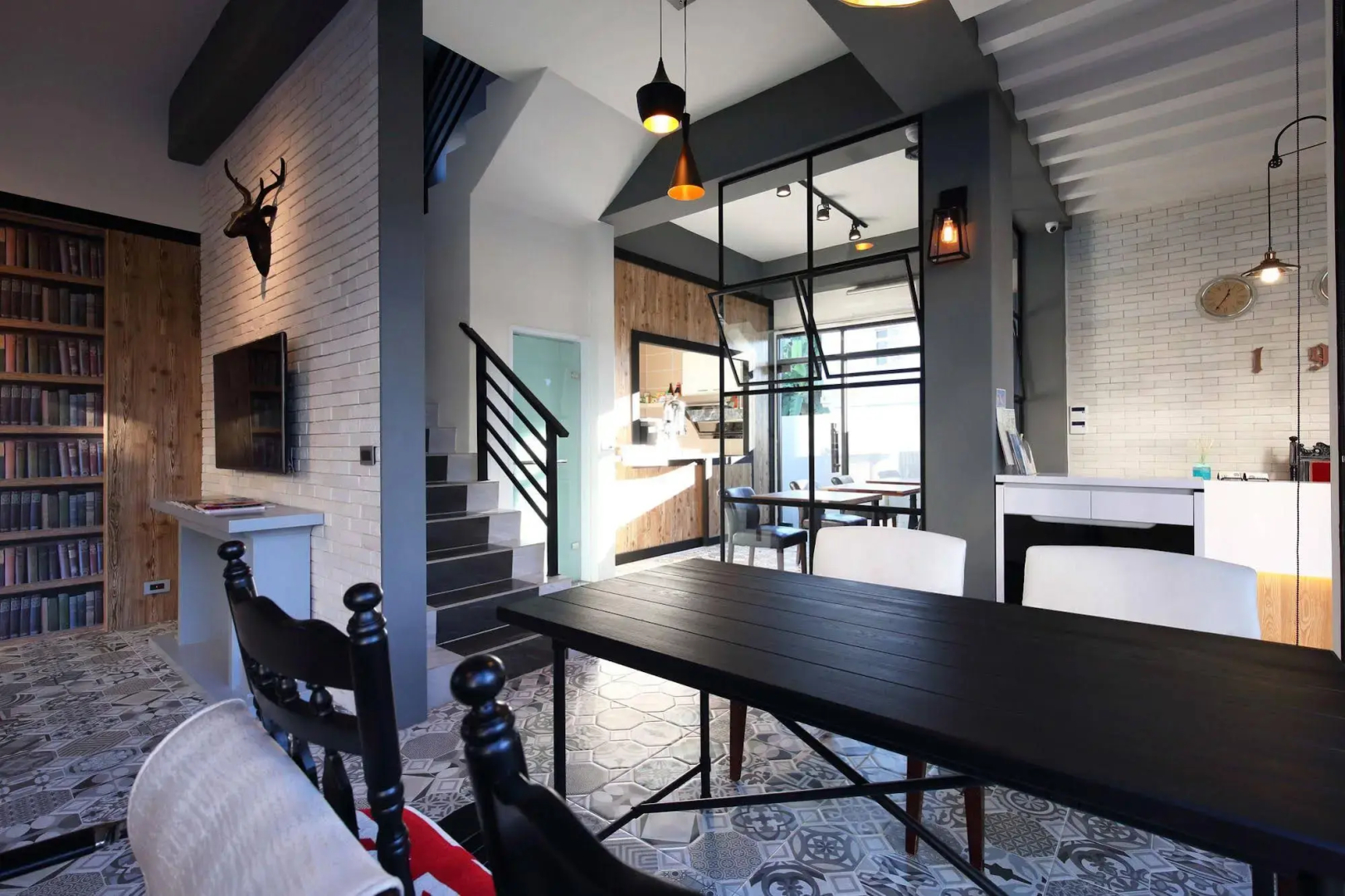 1999 Bed and Breakfast