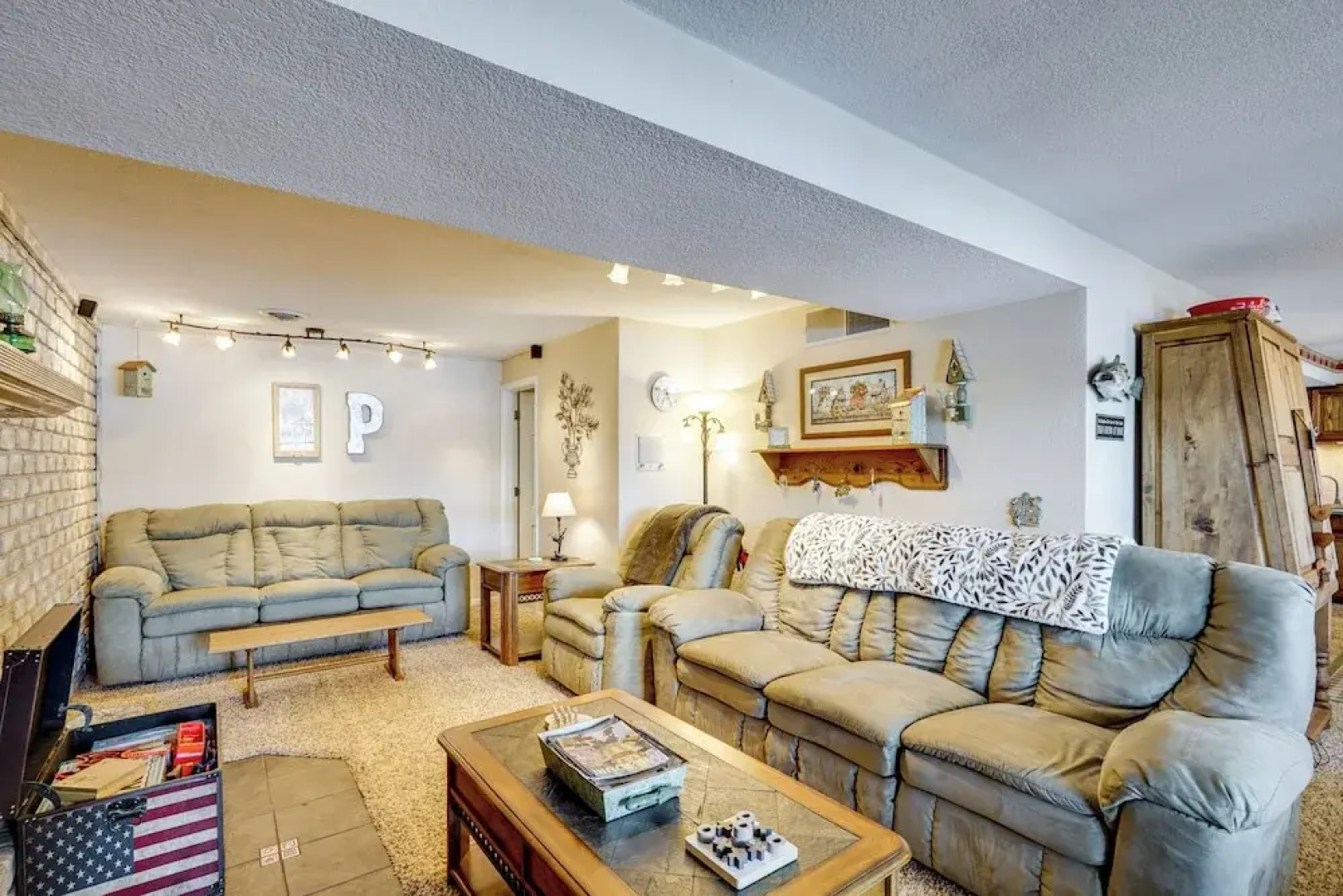 Lakefront & Dog-friendly Gem in Gravois Mills