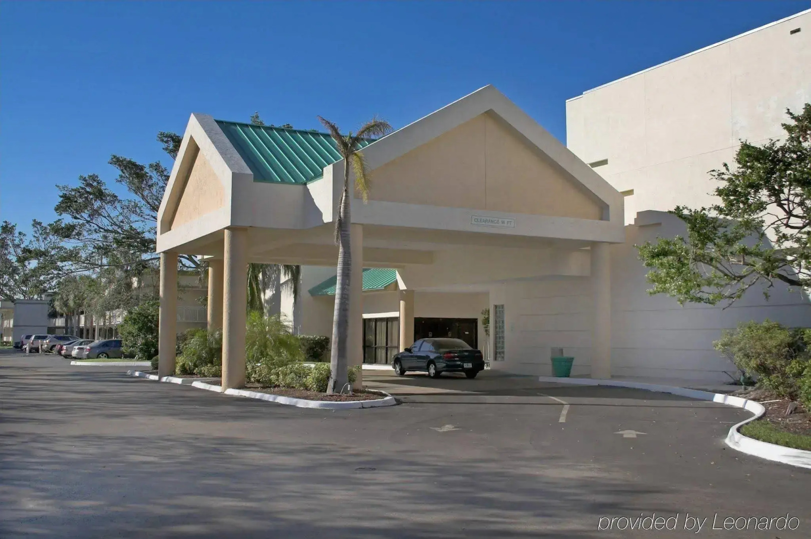 Sawgrass Inn & Conference Center