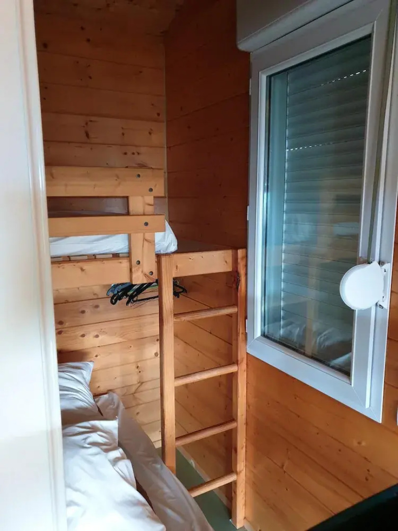 Chalet With 2 Bedrooms in Saint-jean-du-gard, With Shared Pool, Enclosed Garden and Wifi - 60 km From the Beach