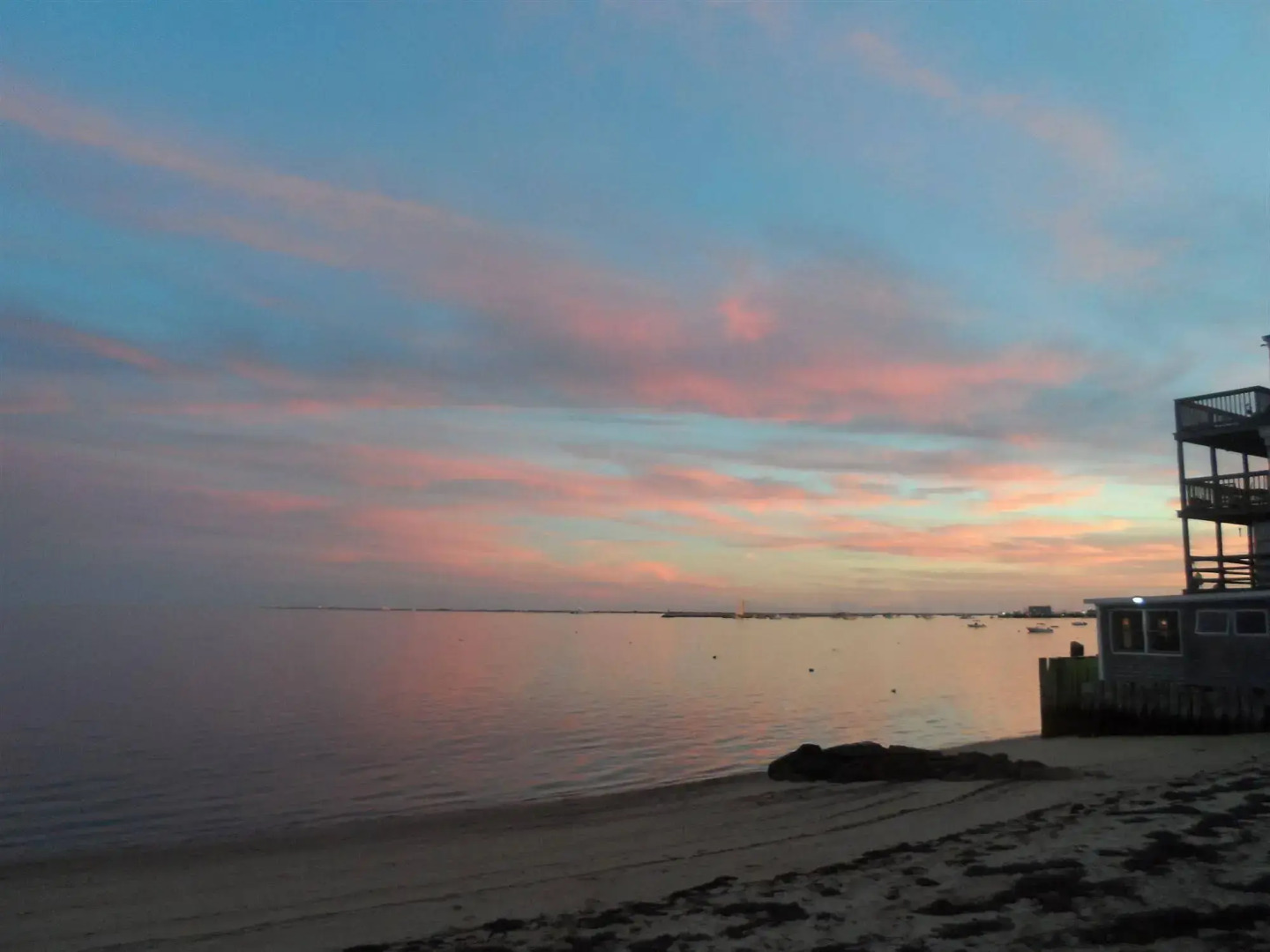 Surfside Hotel and Suites