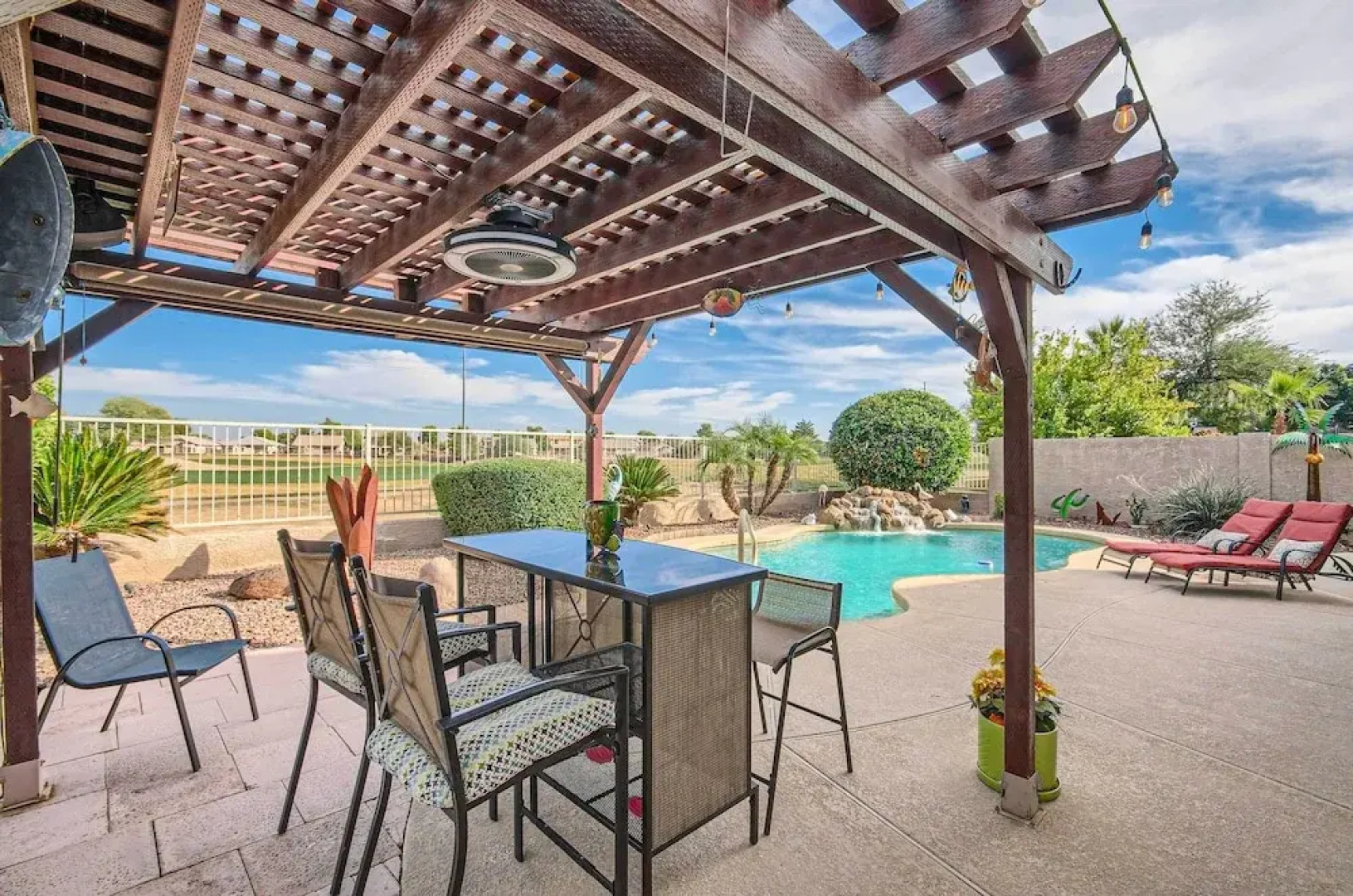 Heated Pool, Gas Grill & Yard: Phoenix Retreat!