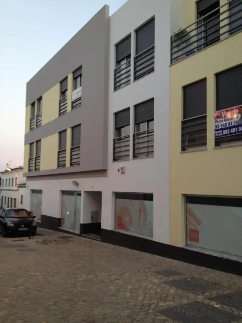 Modern 2 Bed Apartment 5km Carvoeiro
