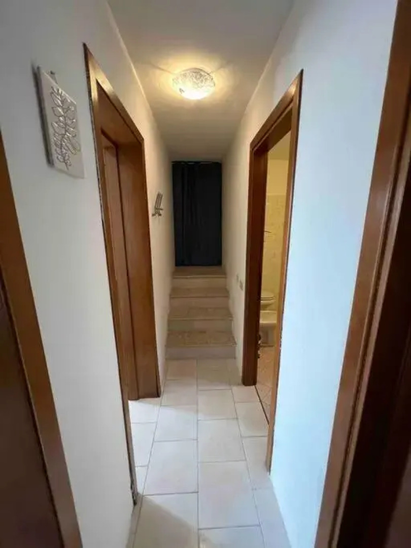 Entire home/flat 5min from Lake Garda