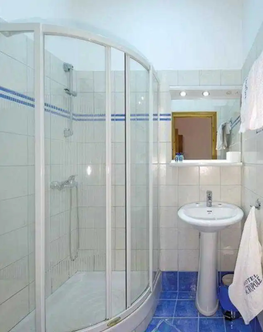 Acropole Hotel