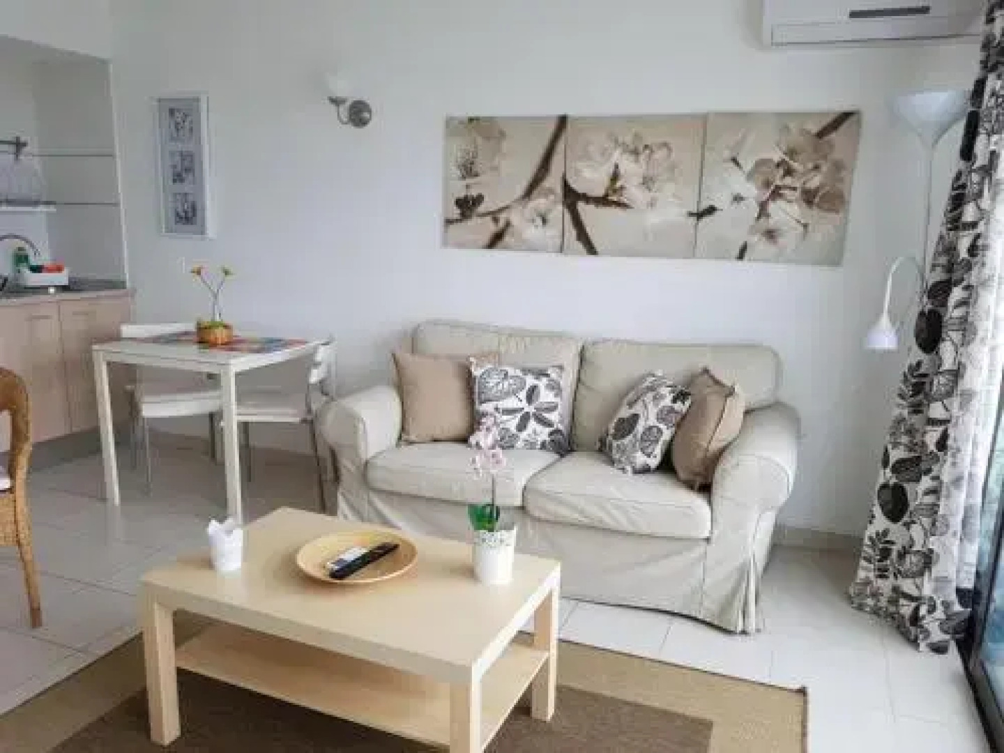 Apartamentos La Florida