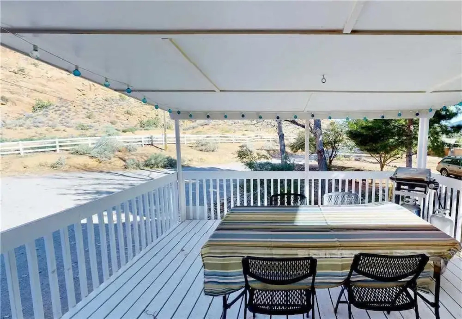 On the Rocks BnB by RedAwning