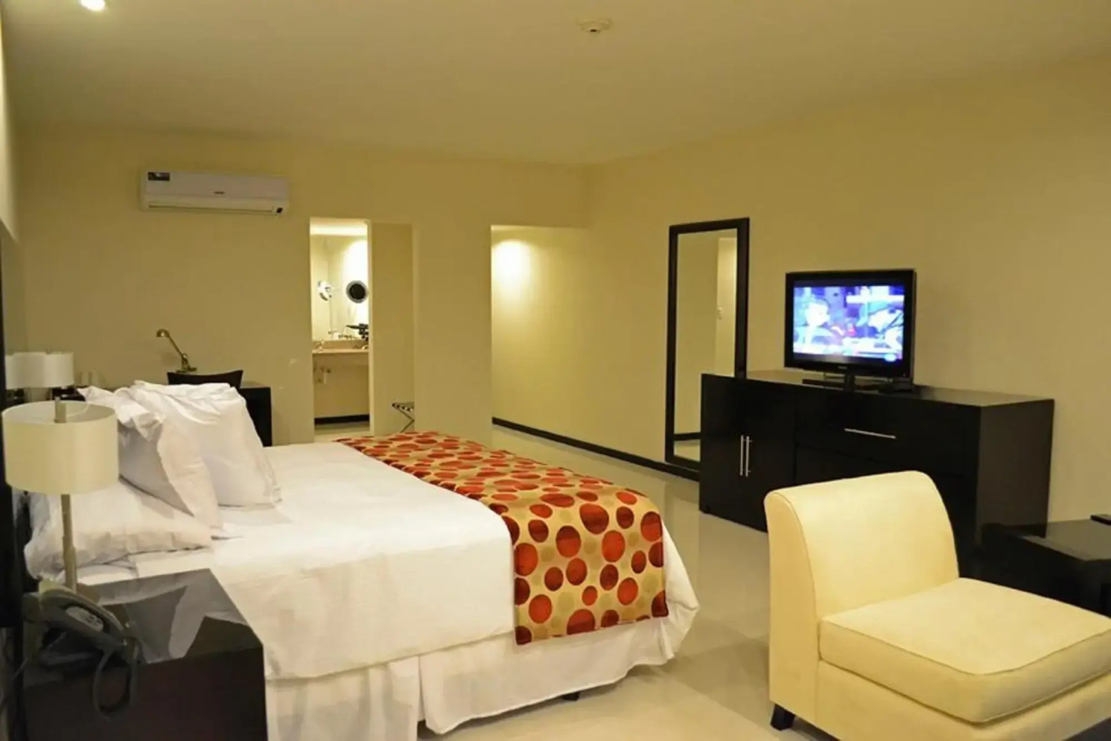 Sun Hotel