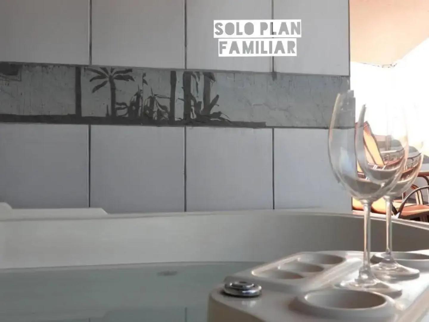 Bonita Casa en Condominio con Alberca y Acceso al Lago