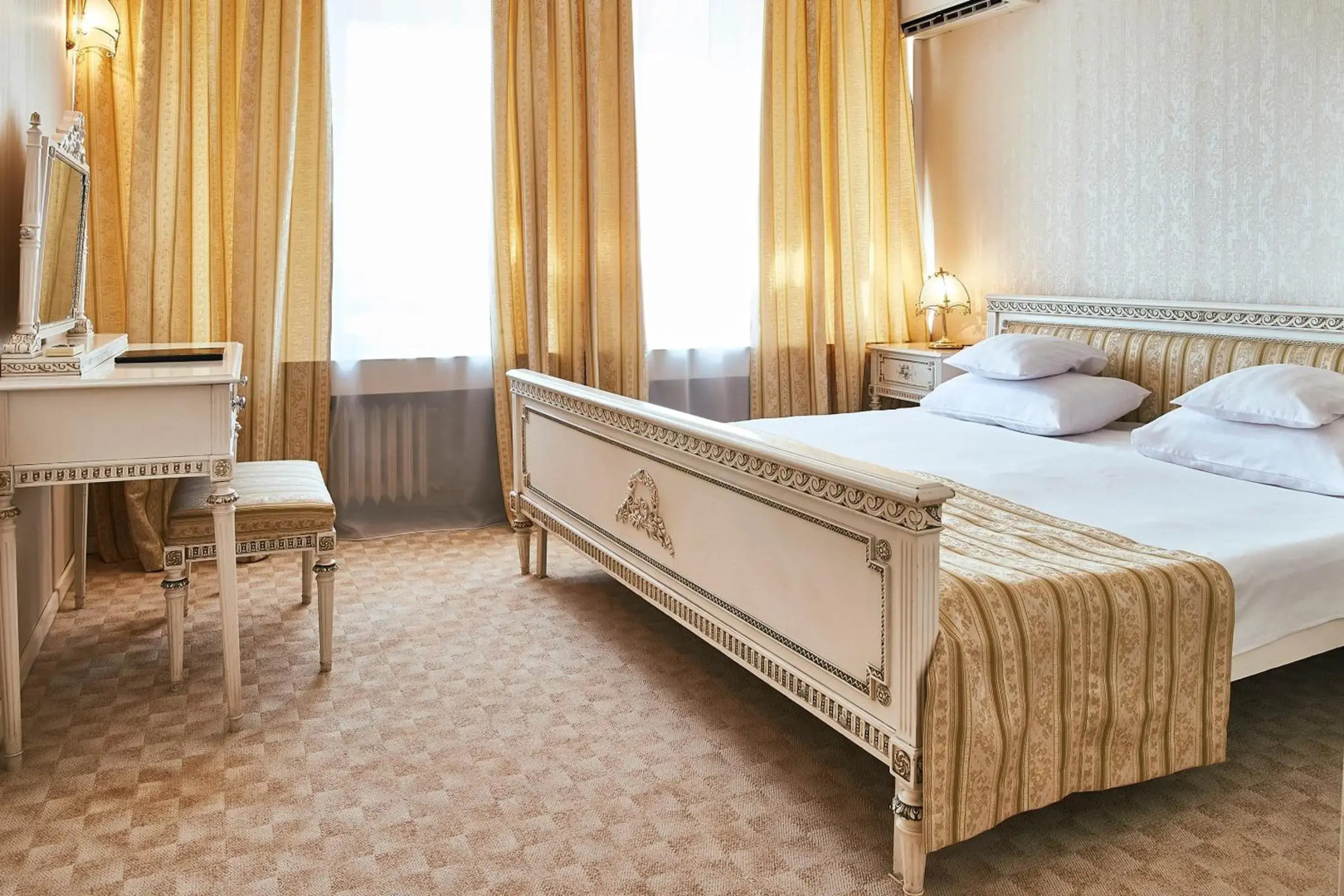 Turnu Severin Continental Hotel