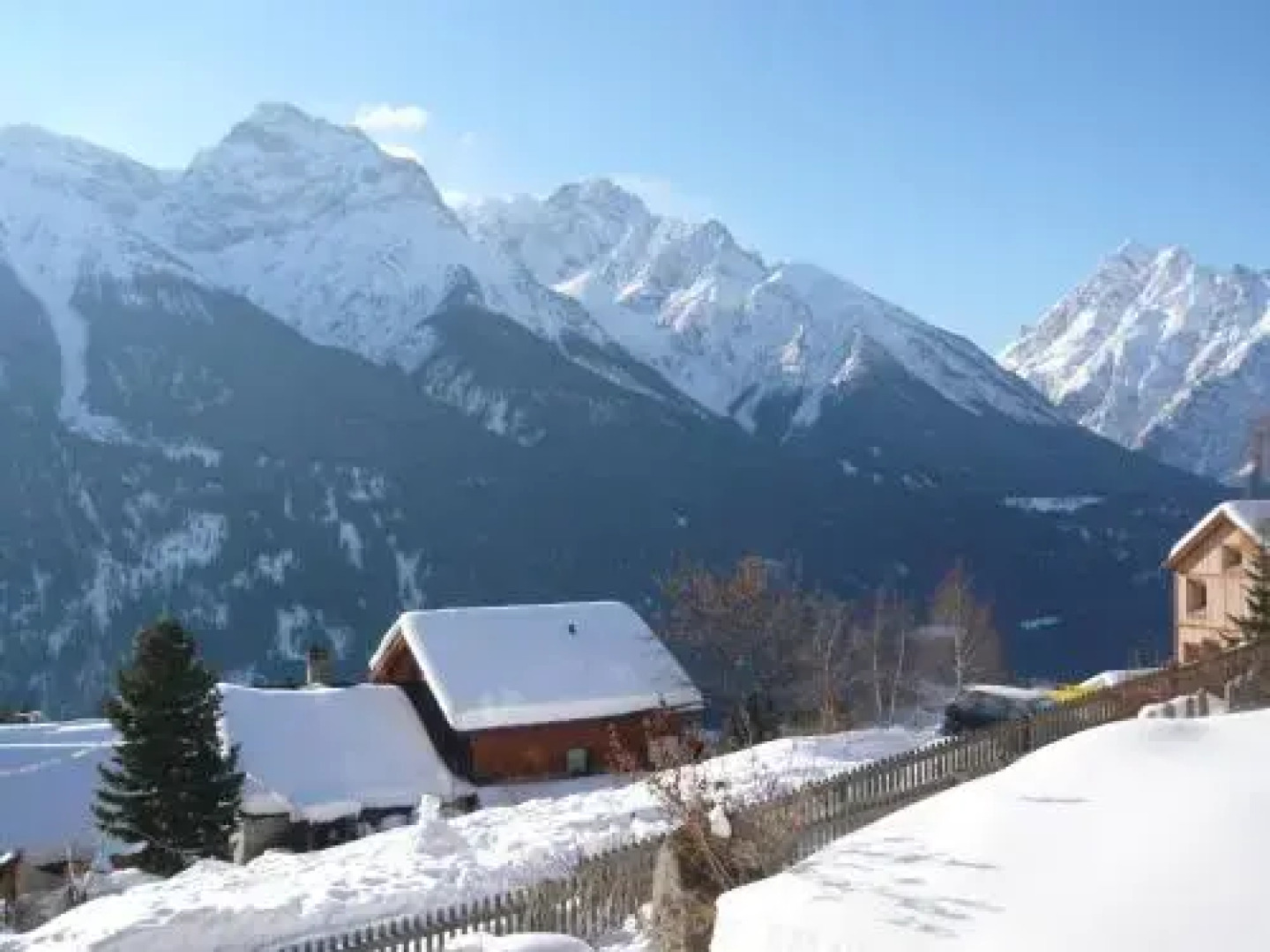 Chasa Vidos 270 - Familie Scandella