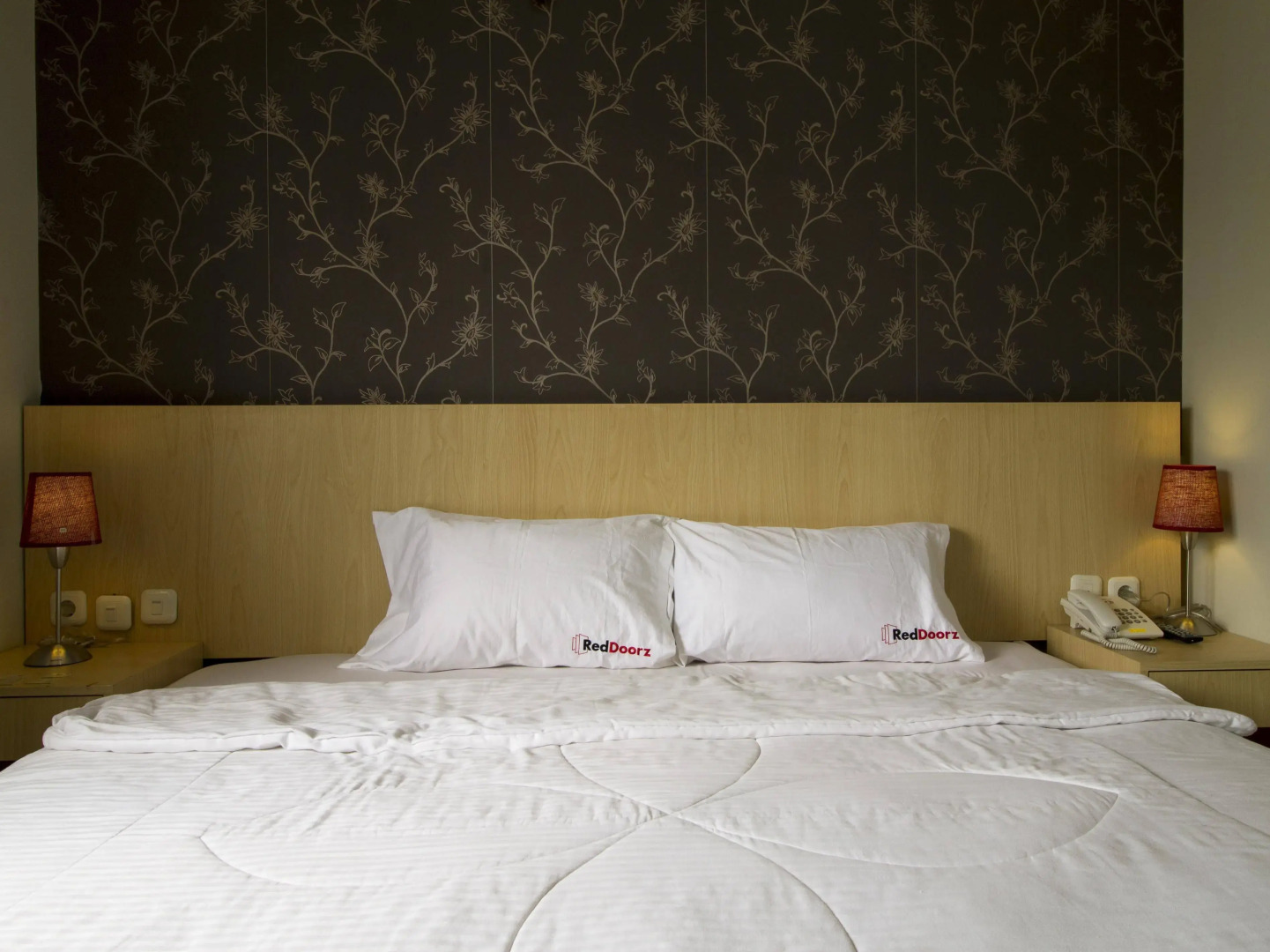 RedDoorz @ Ciumbeleuit