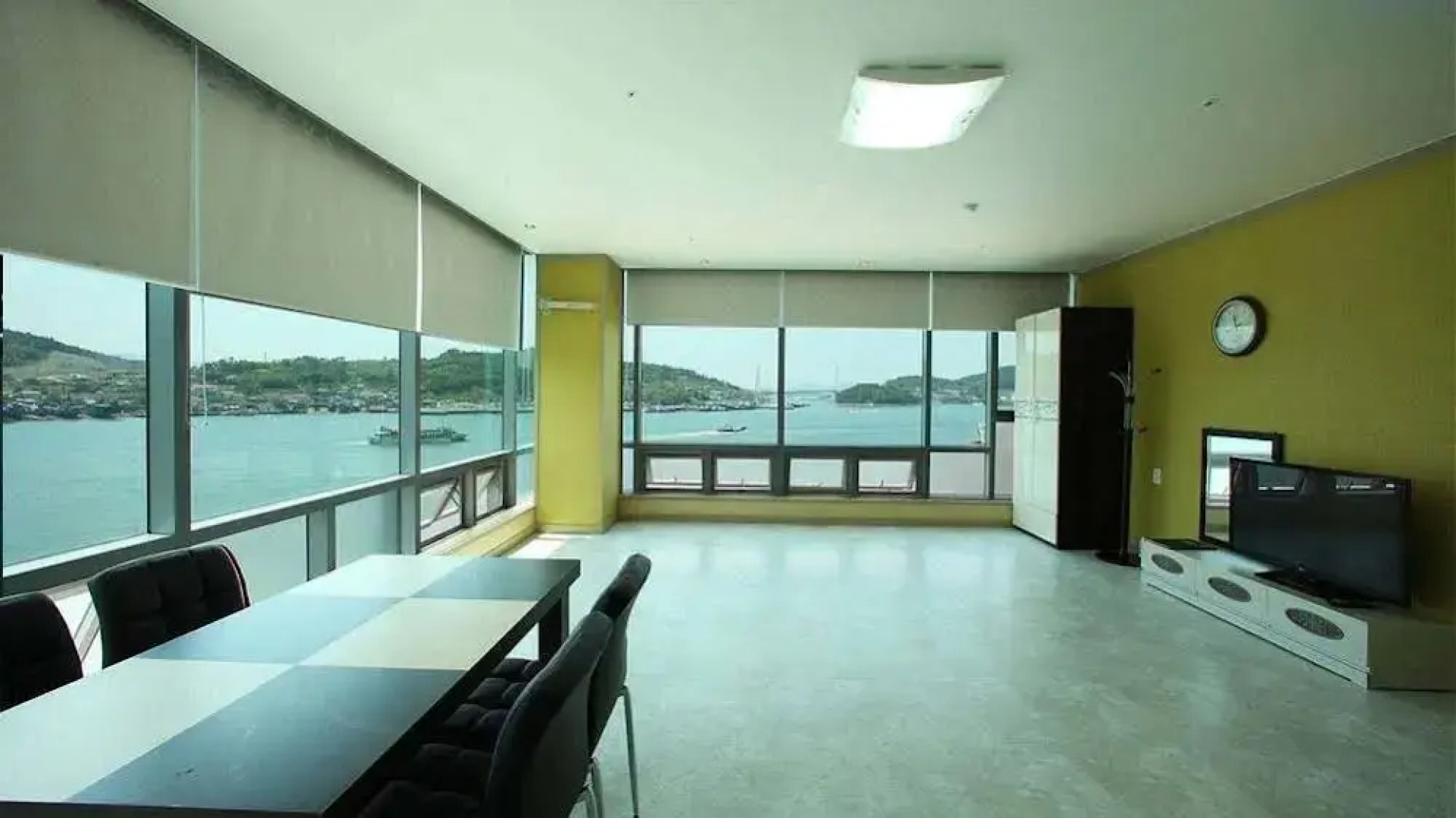 Yeosu Beach Pension