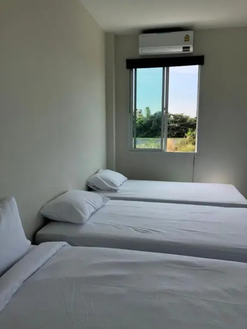 Chics Resort ชิคส์รีสอร์ท