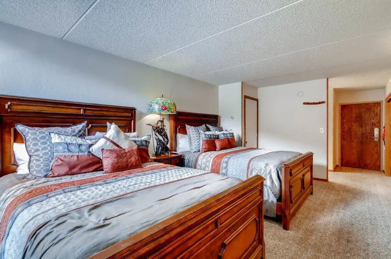 Mountain Plaza at Center Village by Copper Mountain Lodging