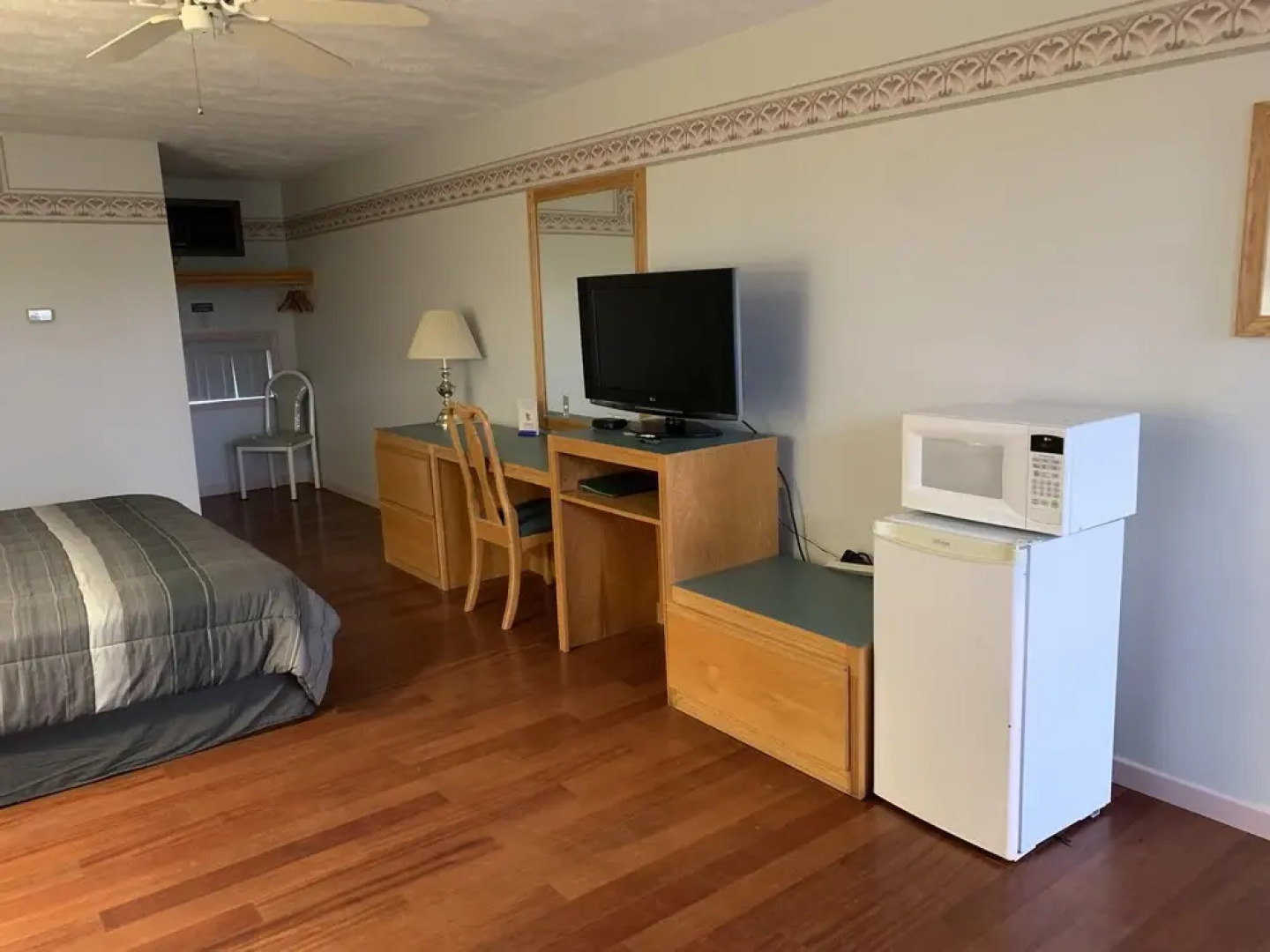 Travelodge by Wyndham Grand Falls