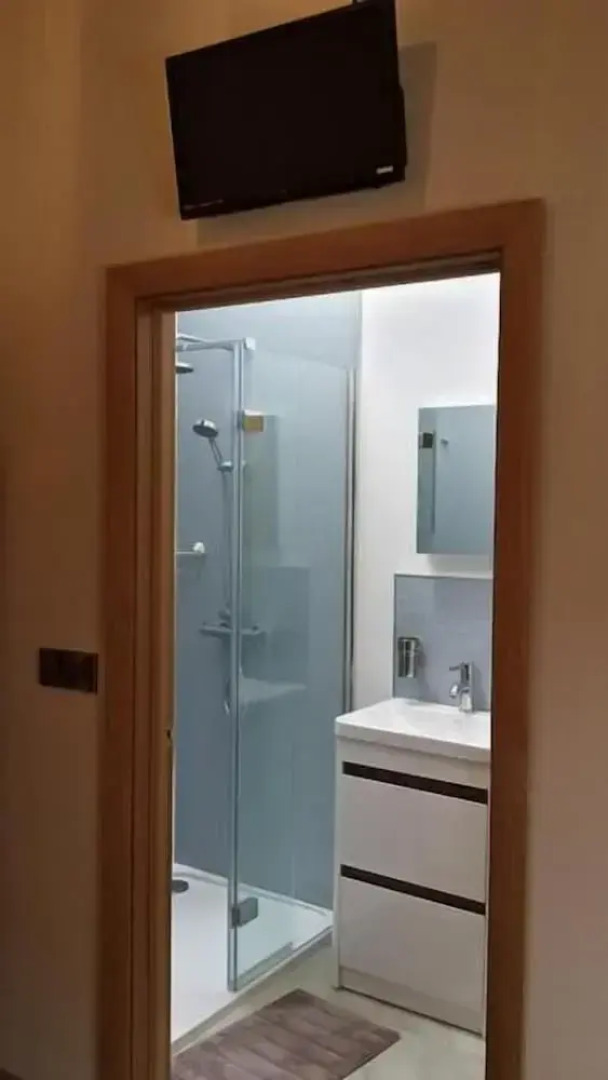 Rhostwarch Bed and Breakfast