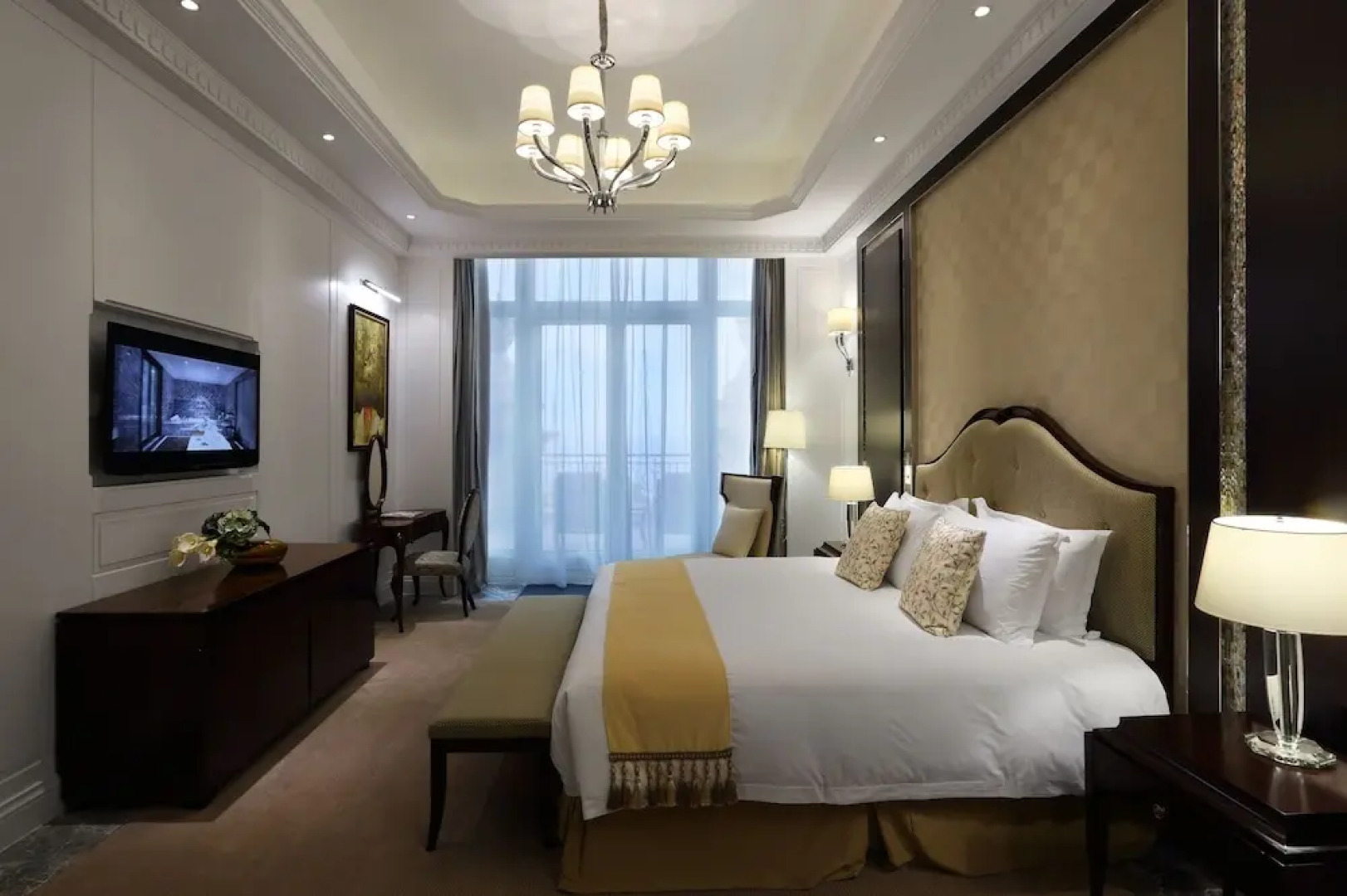 Wuxi Rsun The Lakefart Hotel