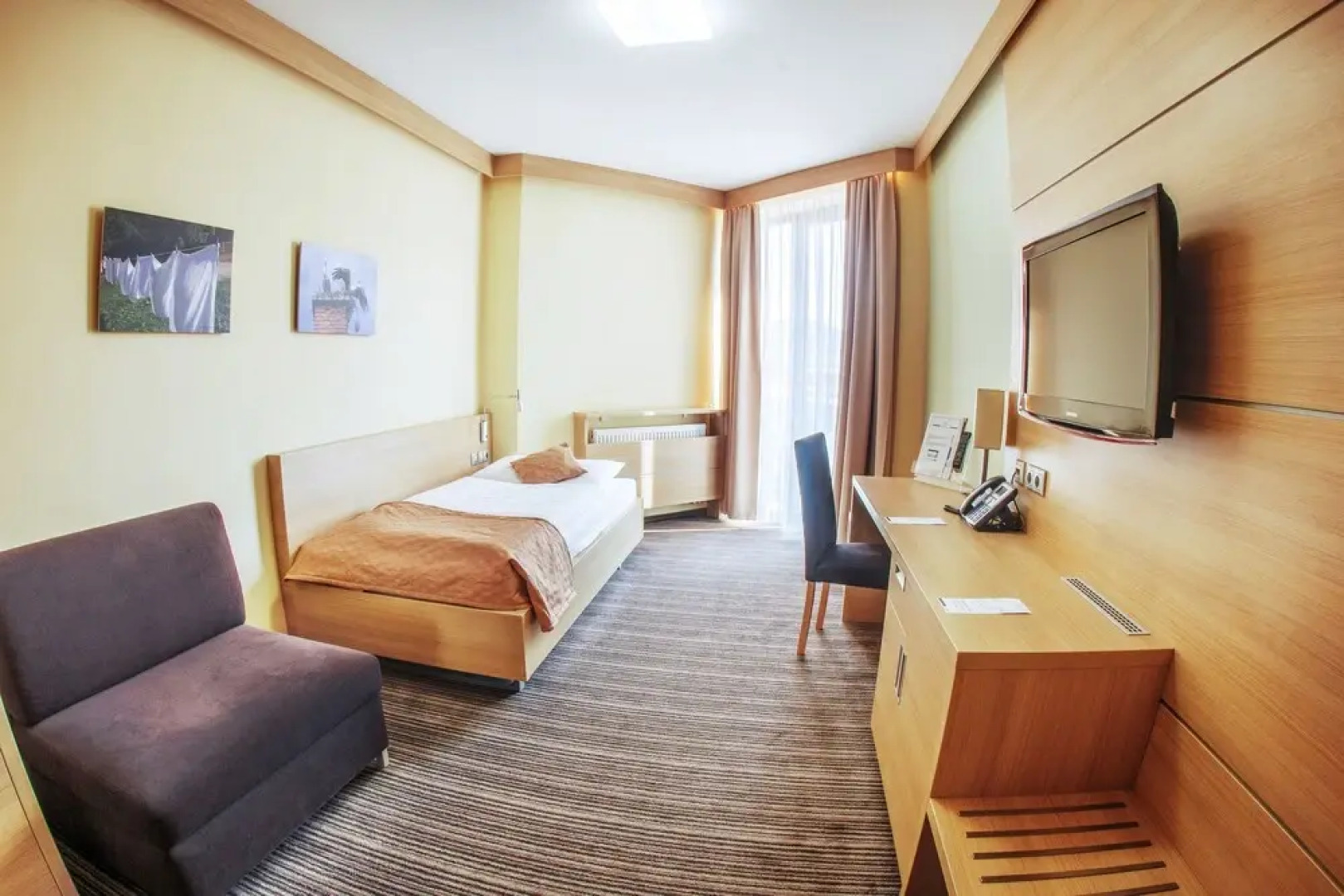 Alexandra Business Hotel