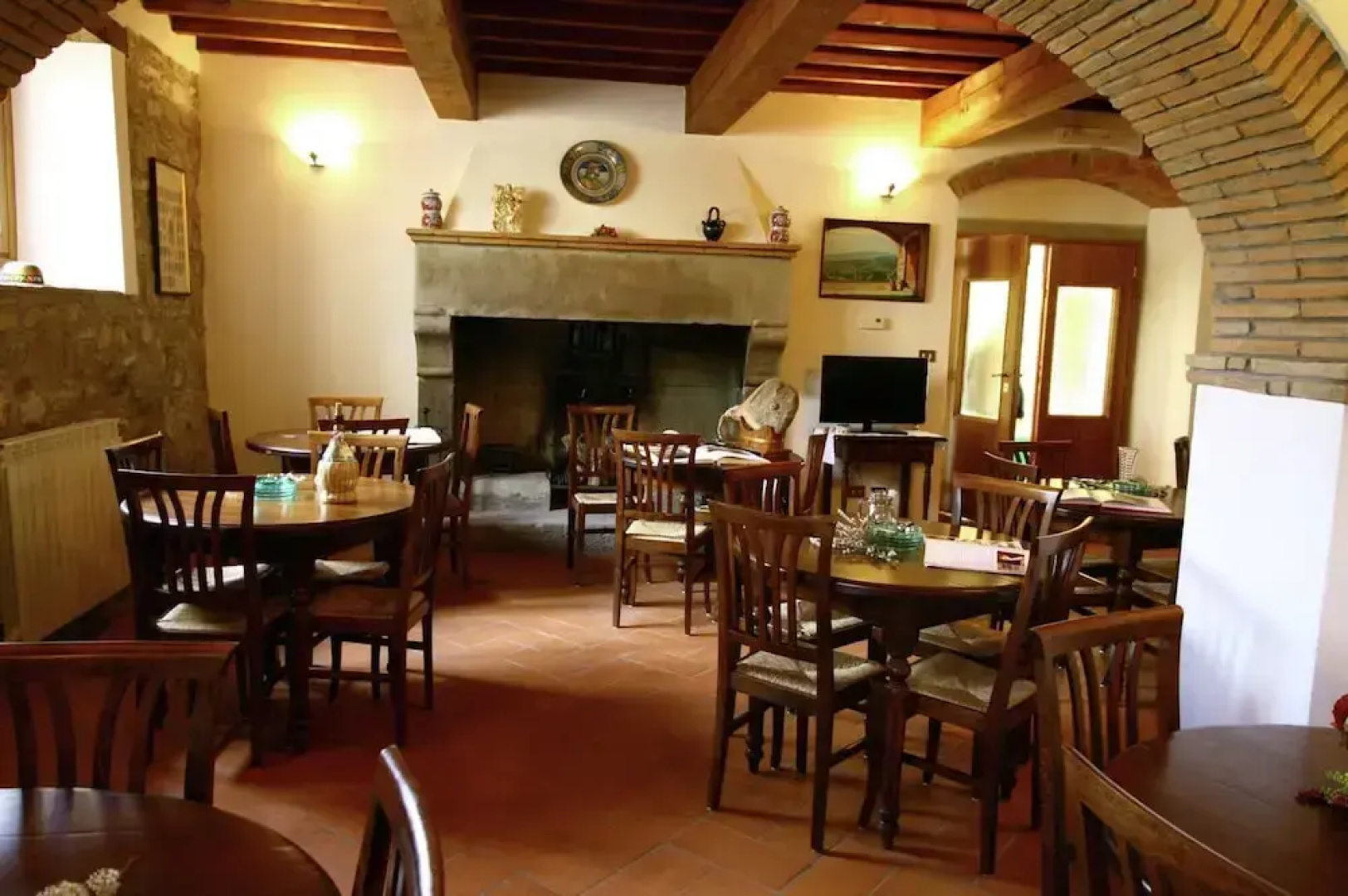 Apartment in Tuscany Near Vineyards