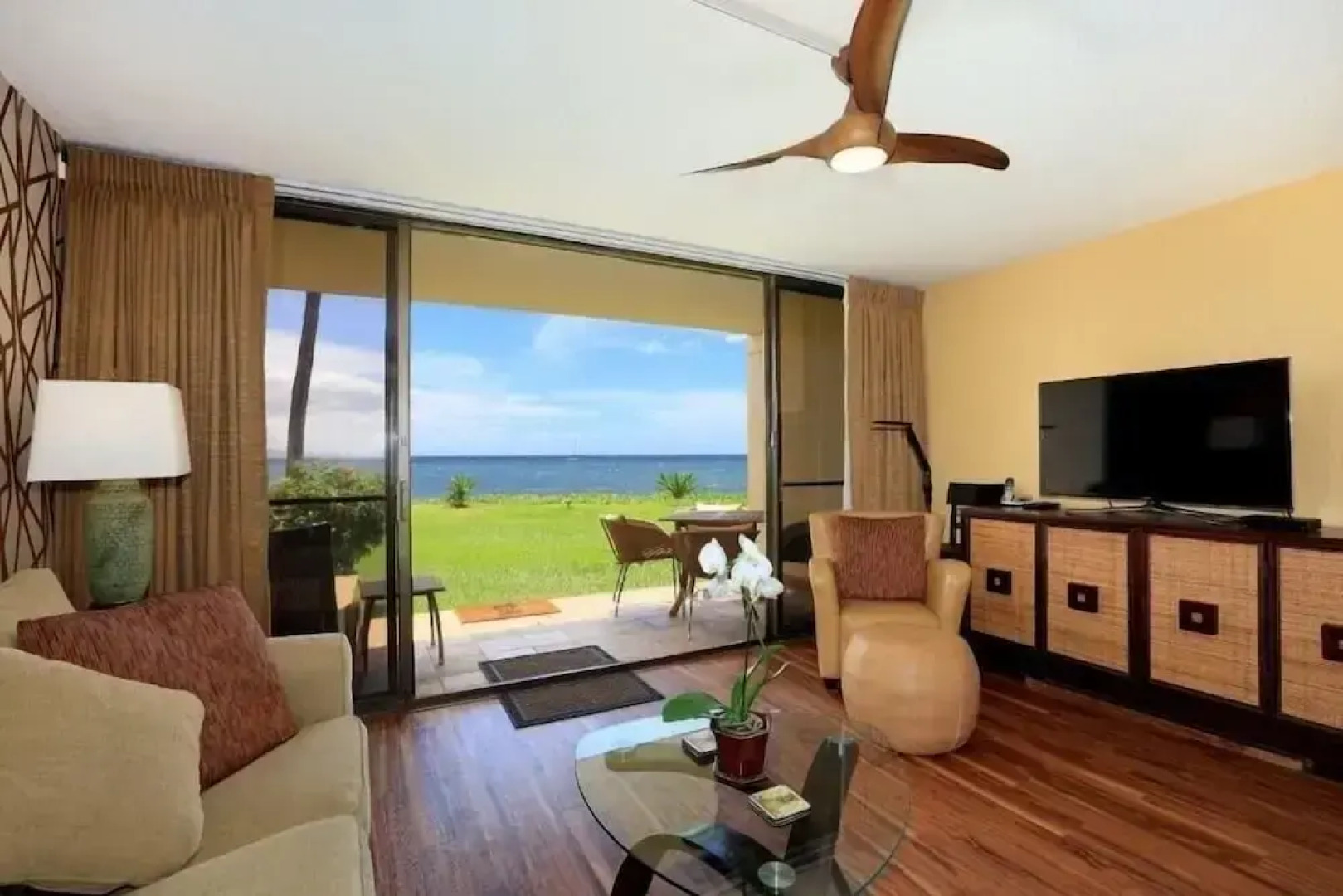 Sugar Beach Resort, #129 1 Bedroom Condo by RedAwning