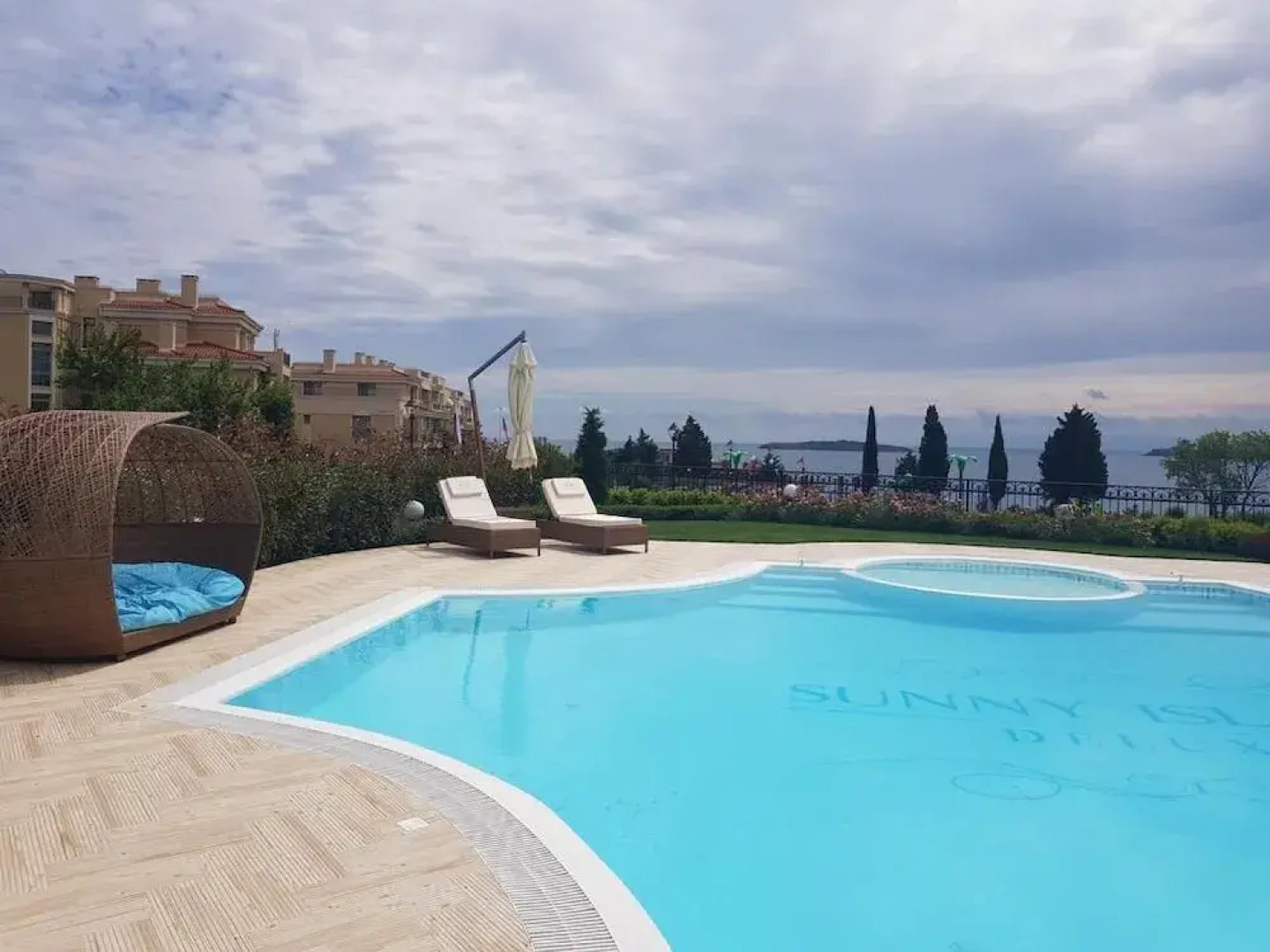 Azur Apartment Deluxe