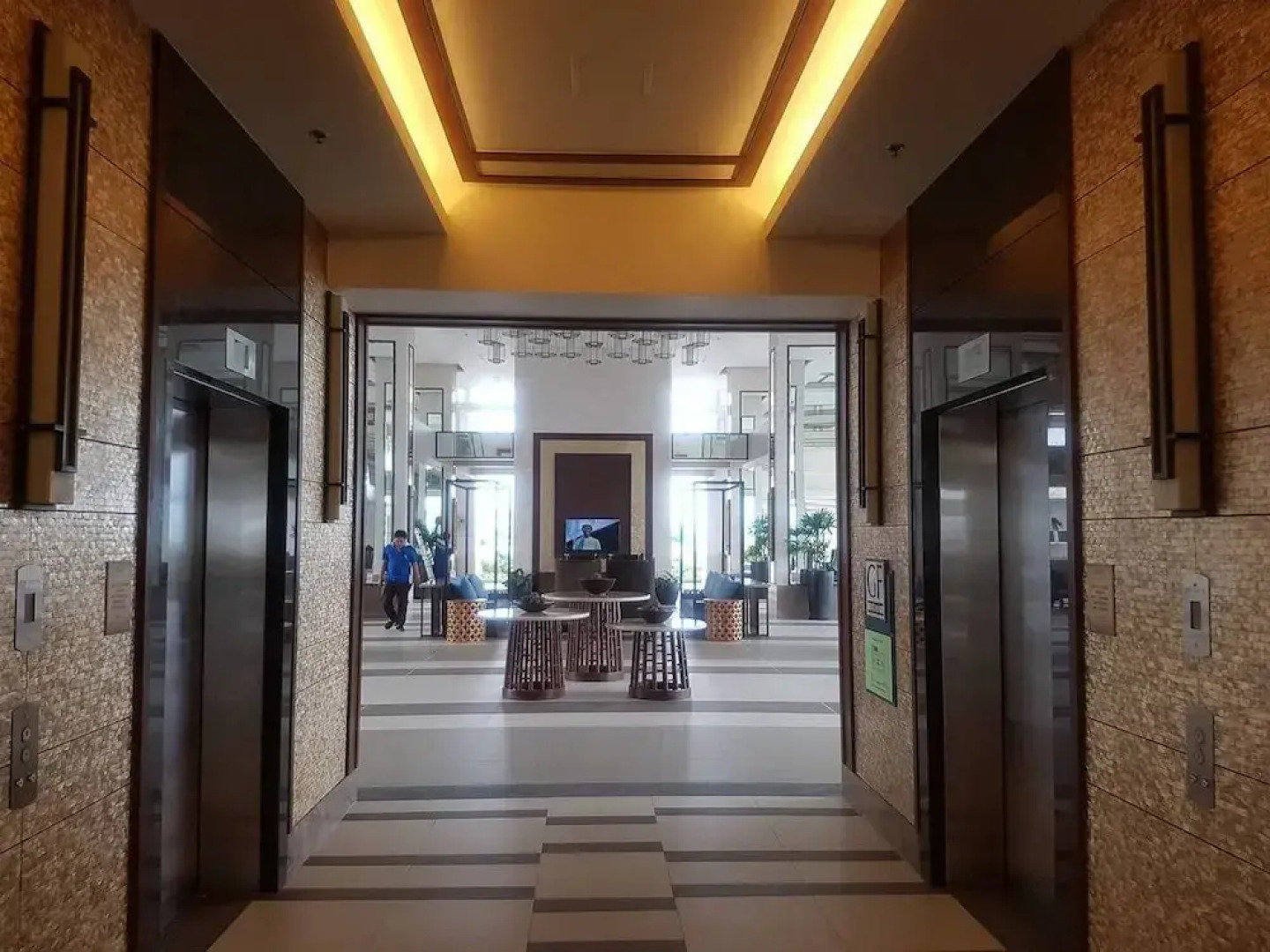 2 Bedroom Modern Resort Amenities