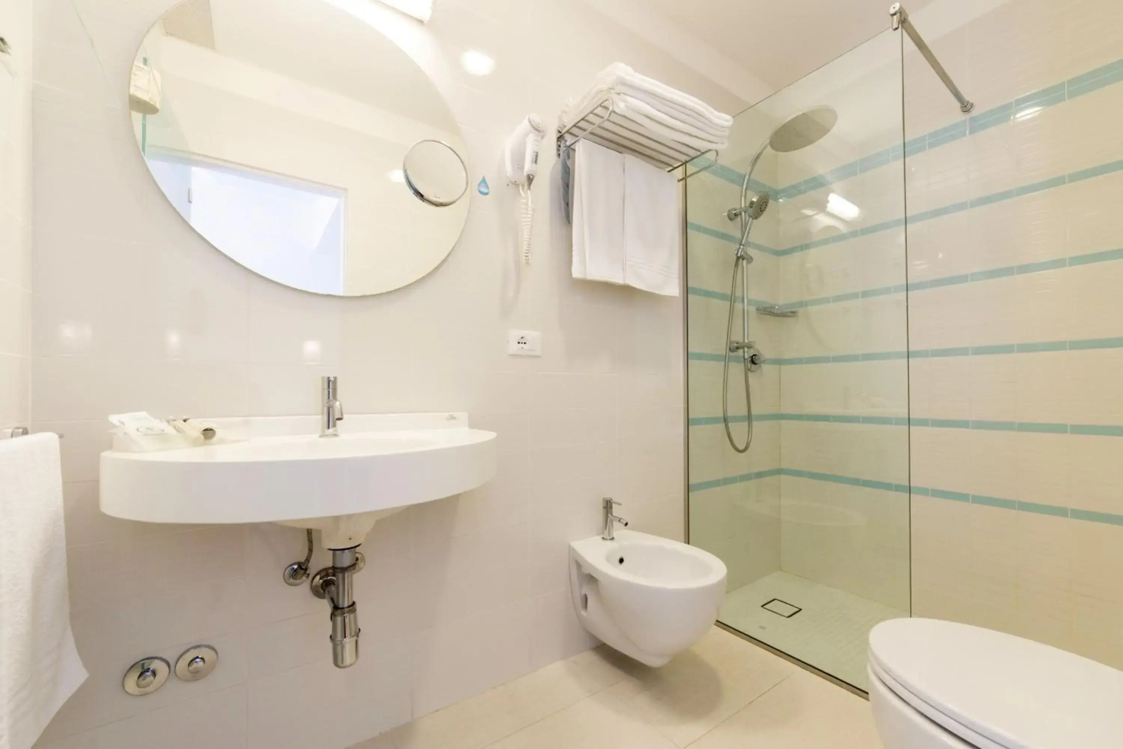 Luxor Beach Boutique Hotel Cattolica