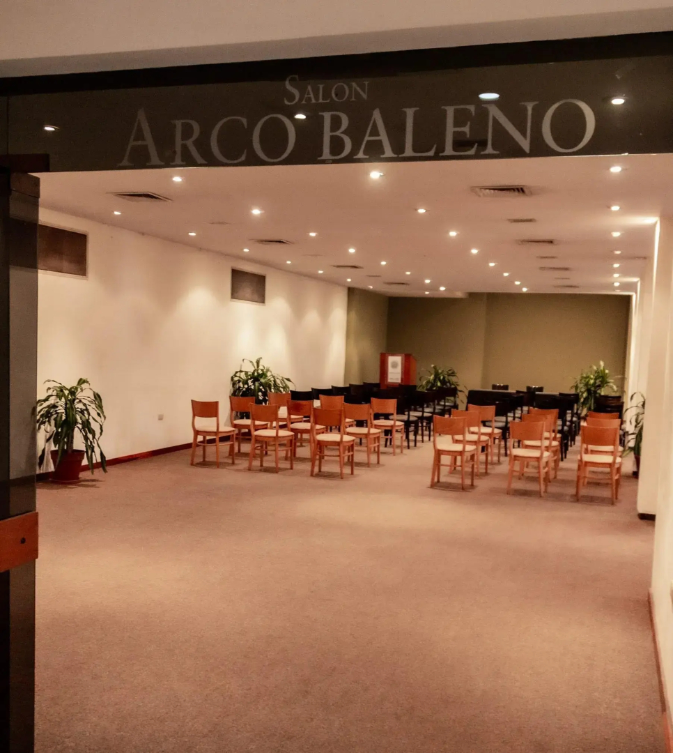 Raices Esturion Hotel
