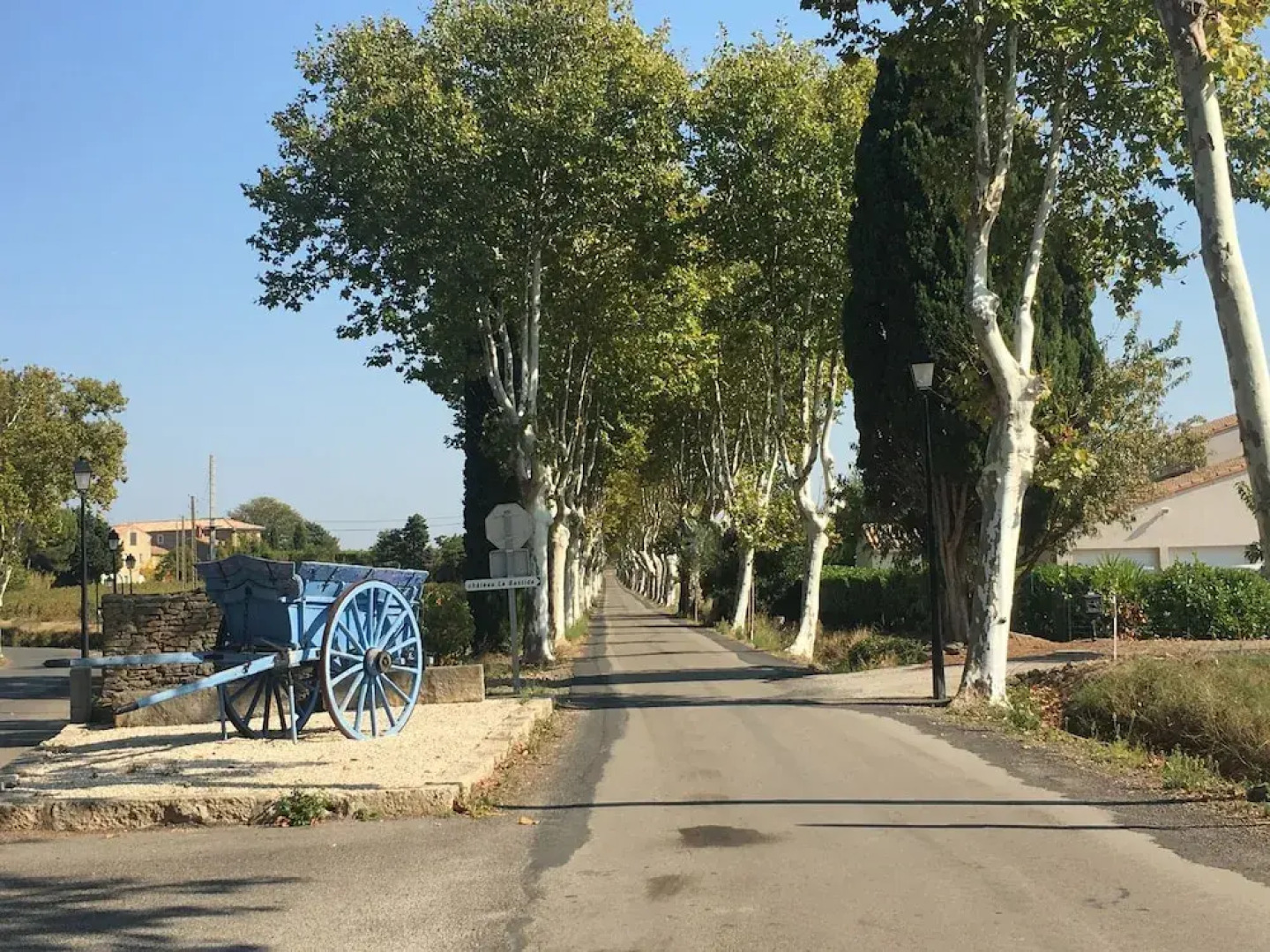 Villa with air-con, heated pool, jacuzzi, fenced garden and kids play equipment