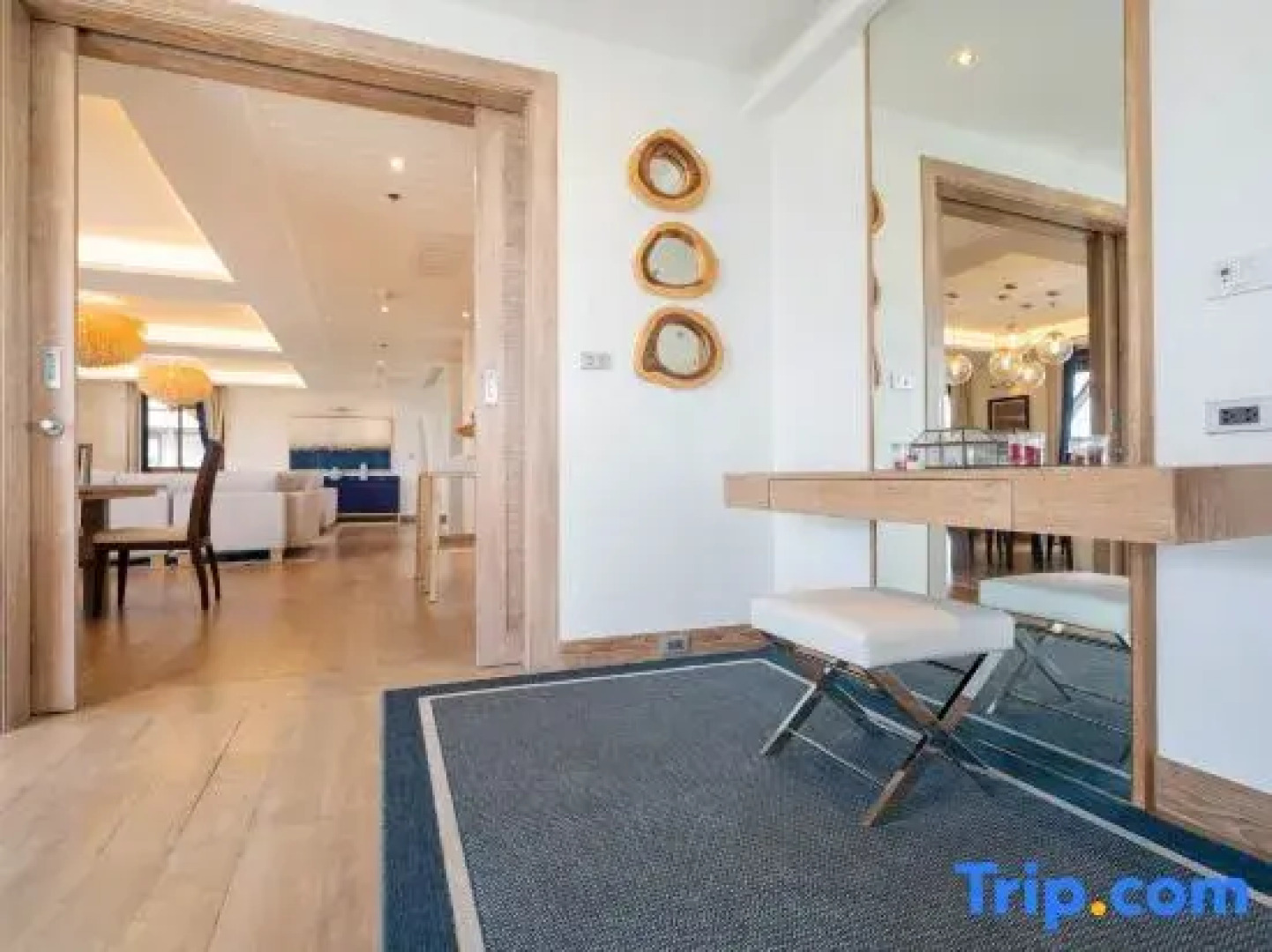 Phuket Seaview with Pool and Rooftop 4 Bedroom Skyvilla