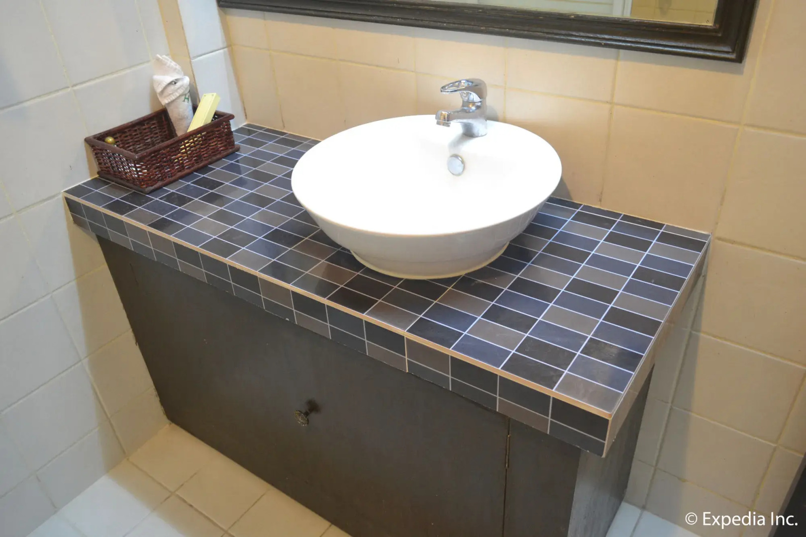 Tagaytay Econo Hotel