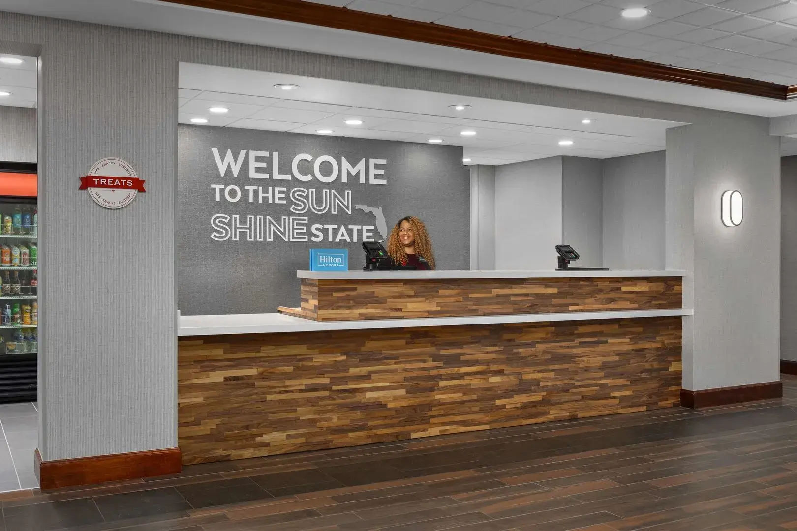 Hampton Inn & Suites Lake Mary At Colonial Townpark