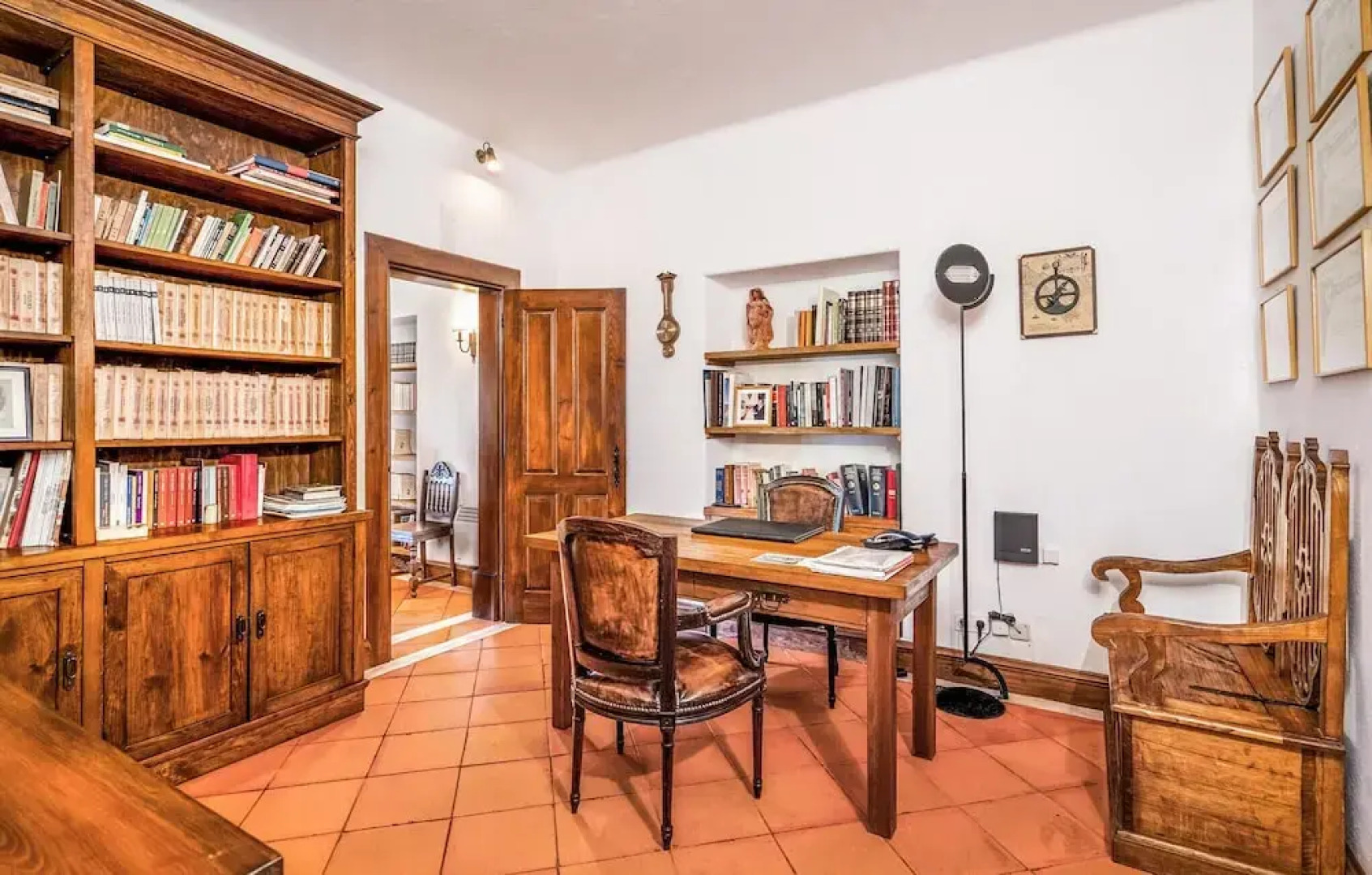 Beautiful Home in Grândola With Wifi and 4 Bedrooms