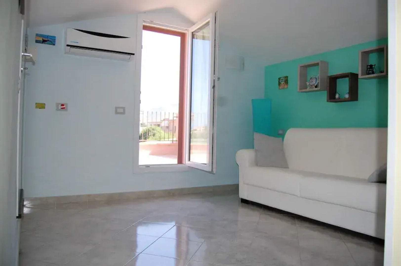 House With 3 Bedrooms in Gorgo Lungo Lascari, With Enclosed Garden and