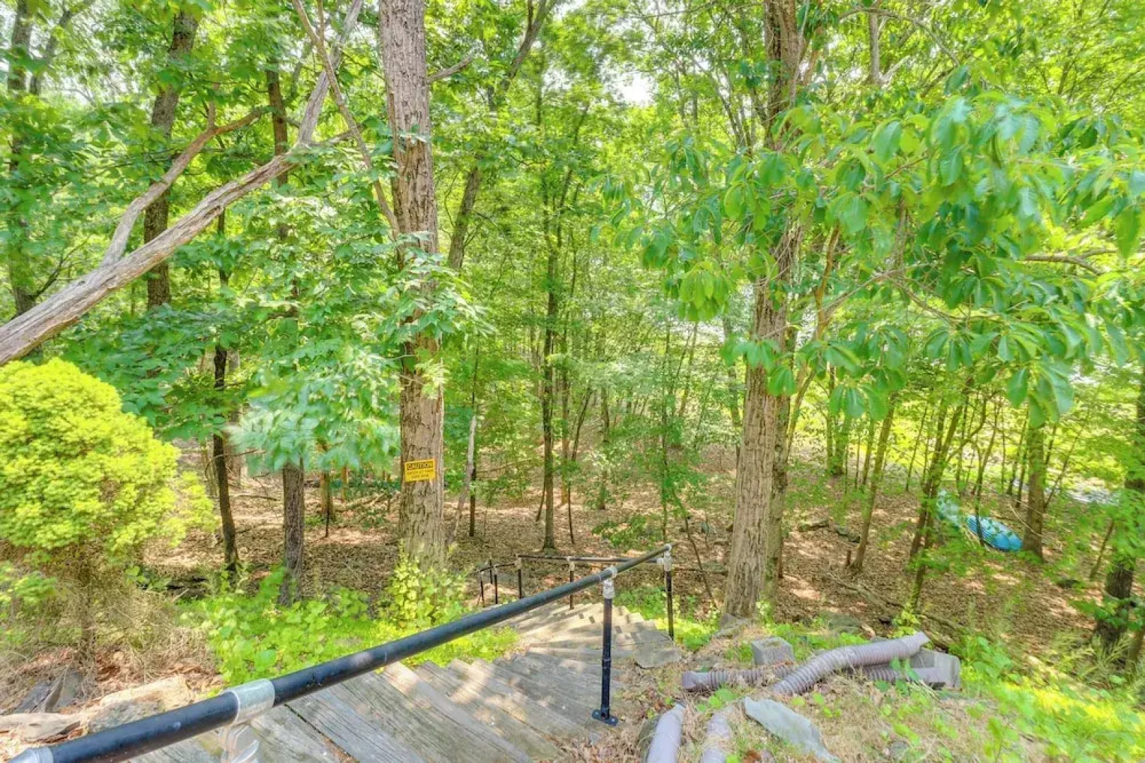 Gas Grill, Lake Access: Scenic Poconos Retreat!