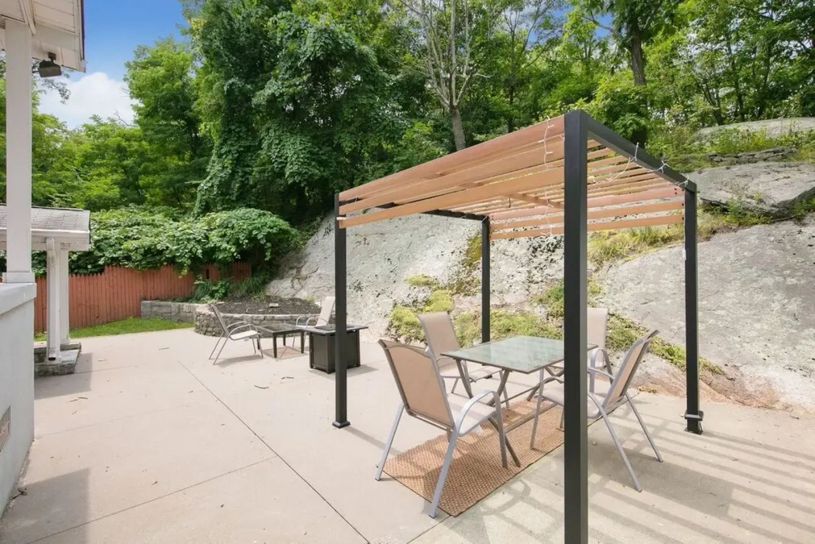 The Villa Falls Guest House