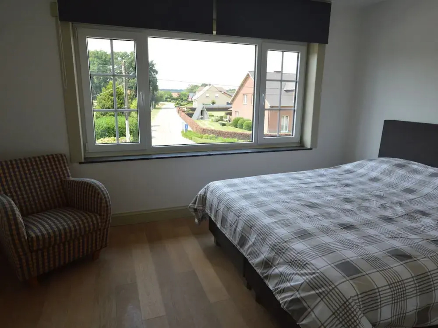 Magnificient Mansion in Peer With Spacious Garden