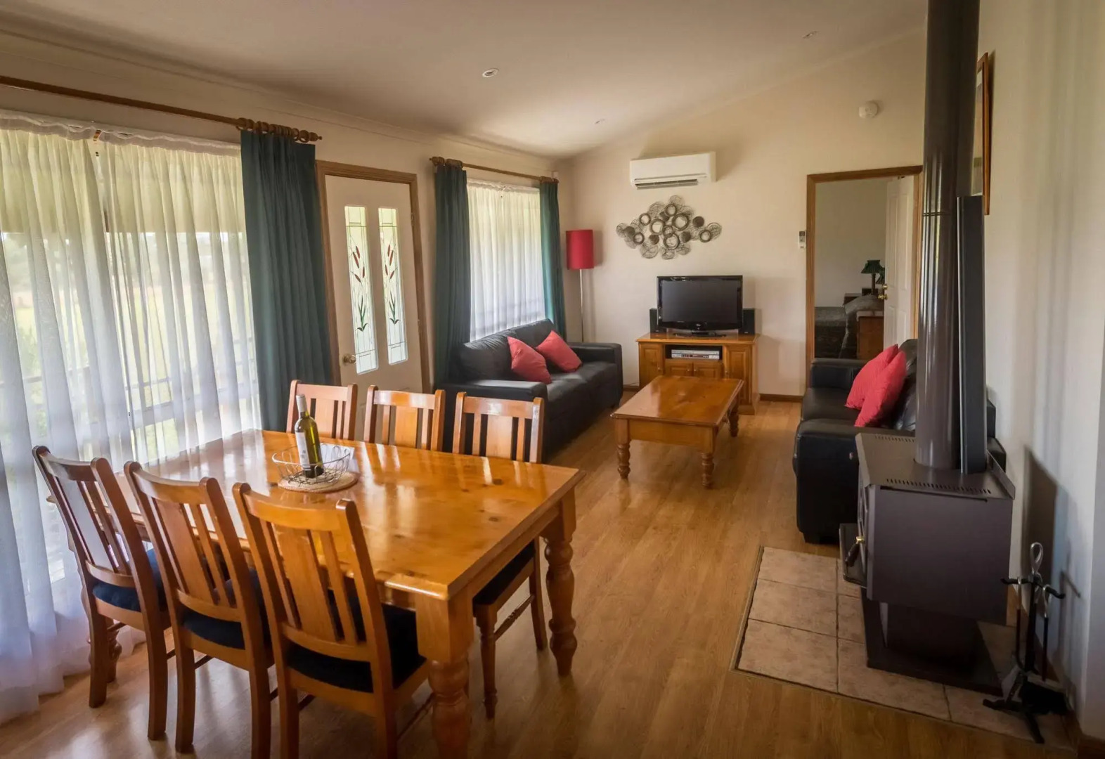 Cottages on Lovedale