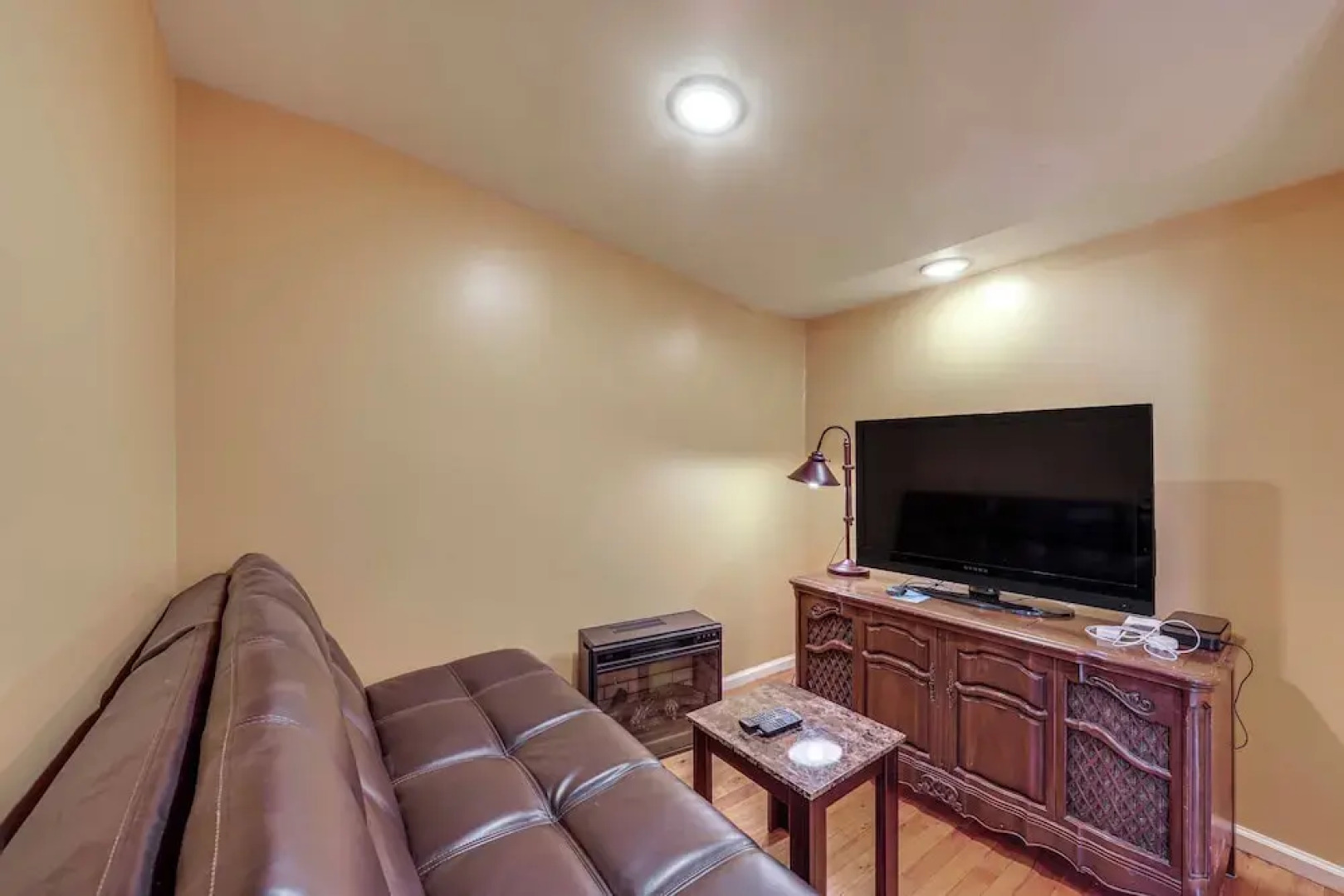 11 Mi to Oneida Lake: Spacious Apt in Verona!