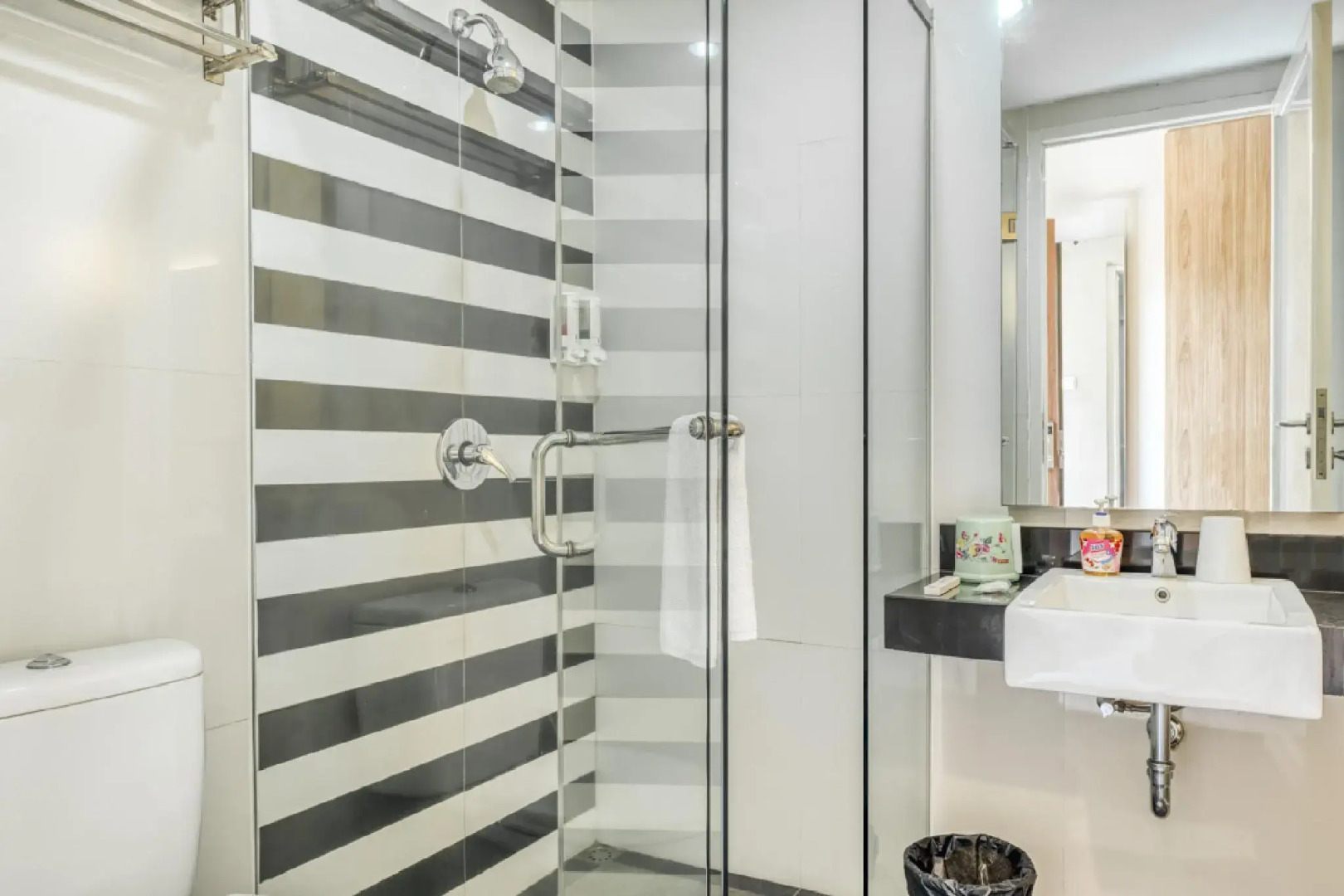 Zen Rooms Wadung Asri