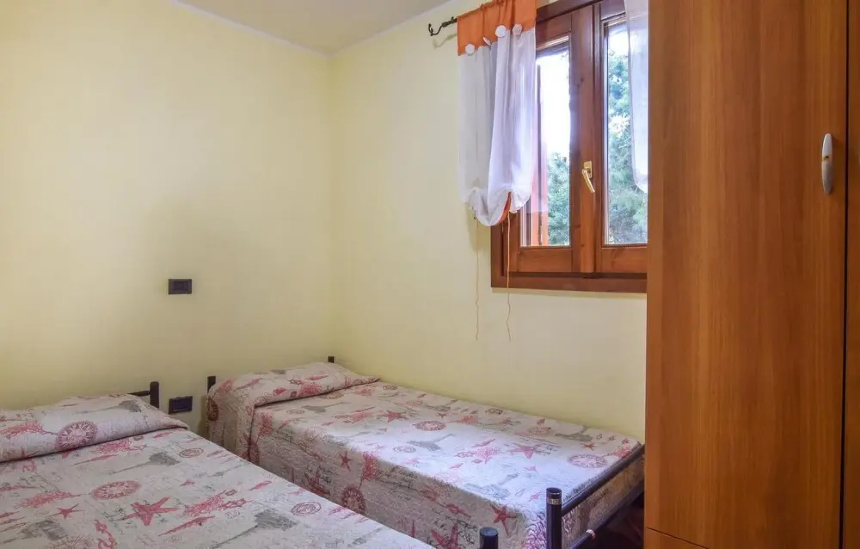 Nice Home in Marina di Sorso With 2 Bedrooms