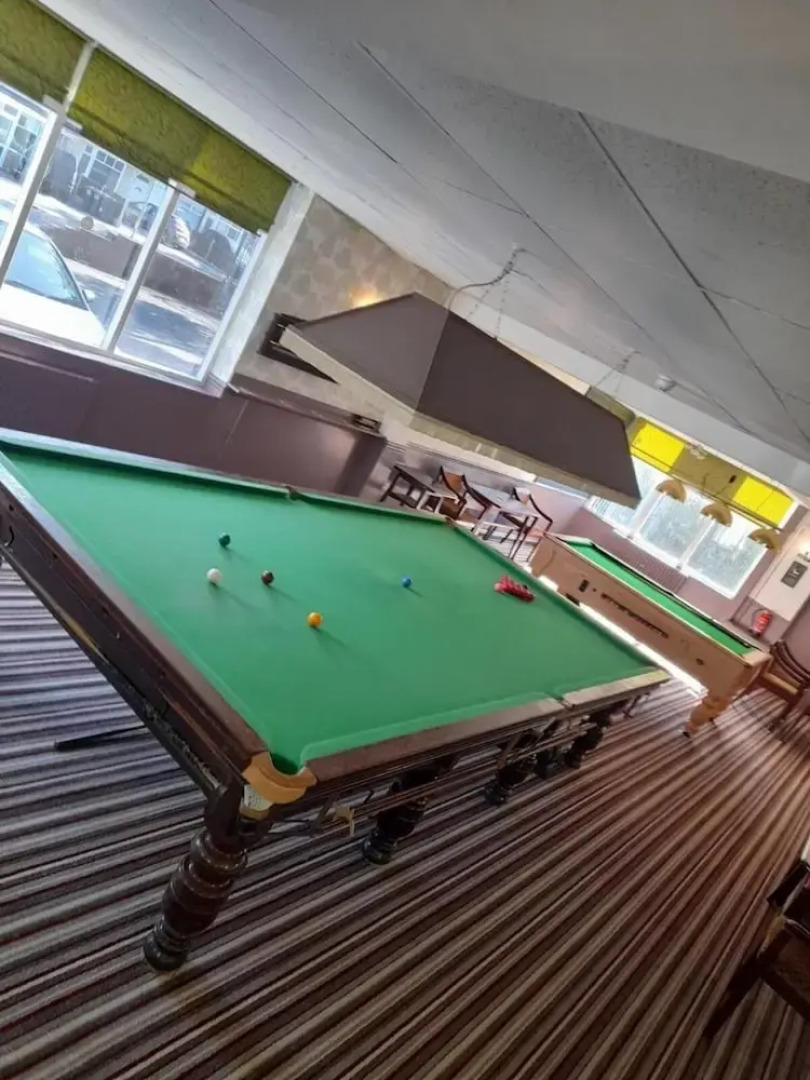 The Avenue Club and Lodge