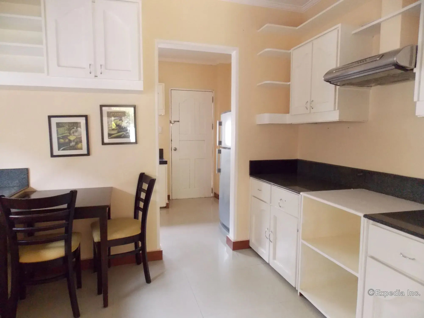 Bearland Paradise Resort