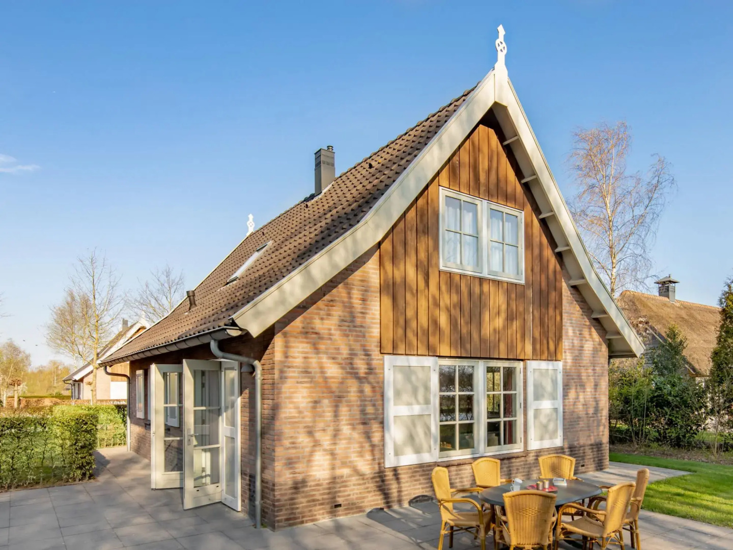 Beautiful holiday home with 2 bathrooms, 2 km from Appelscha